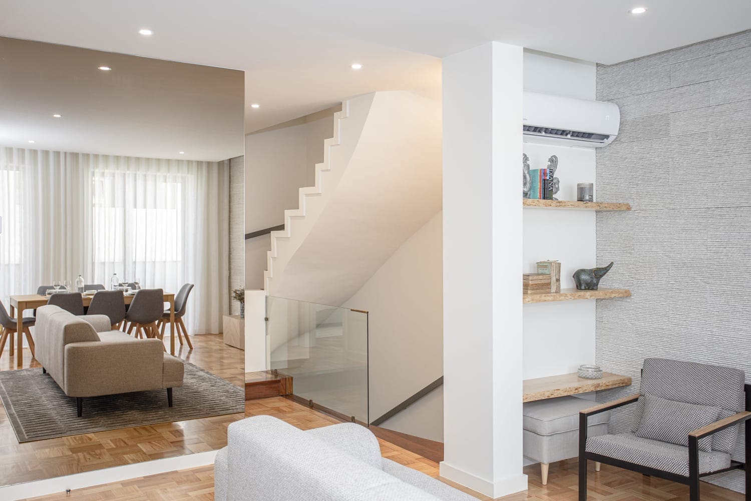 Casa Miragaia Bonfim: Luxury 4-Bedroom Apartment with Air Conditioning in Porto Bonfim