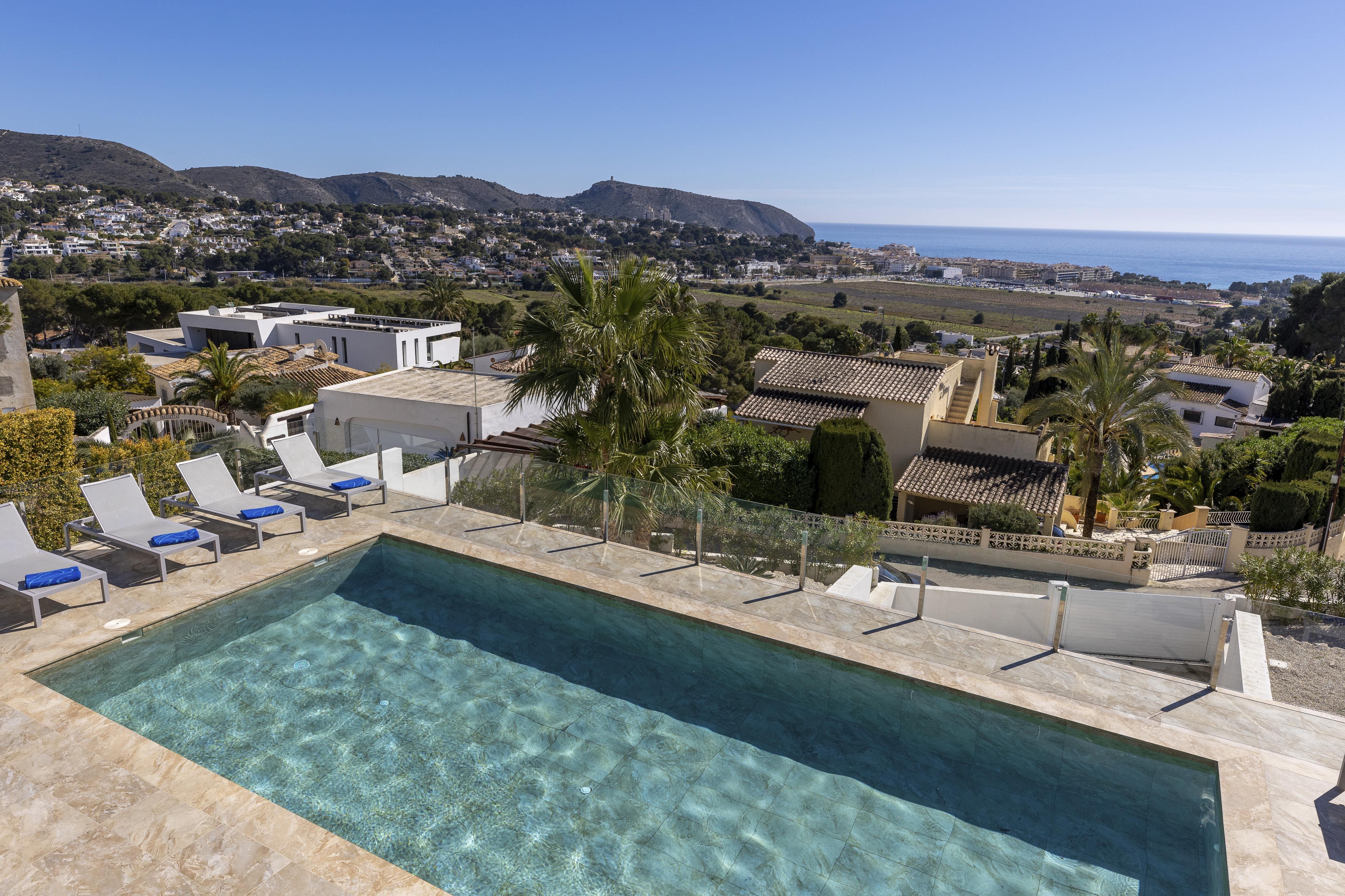 Casa Morer Moraira: Modern 4-Bedroom Apartment with Private Pool and Sea Views, Moraira