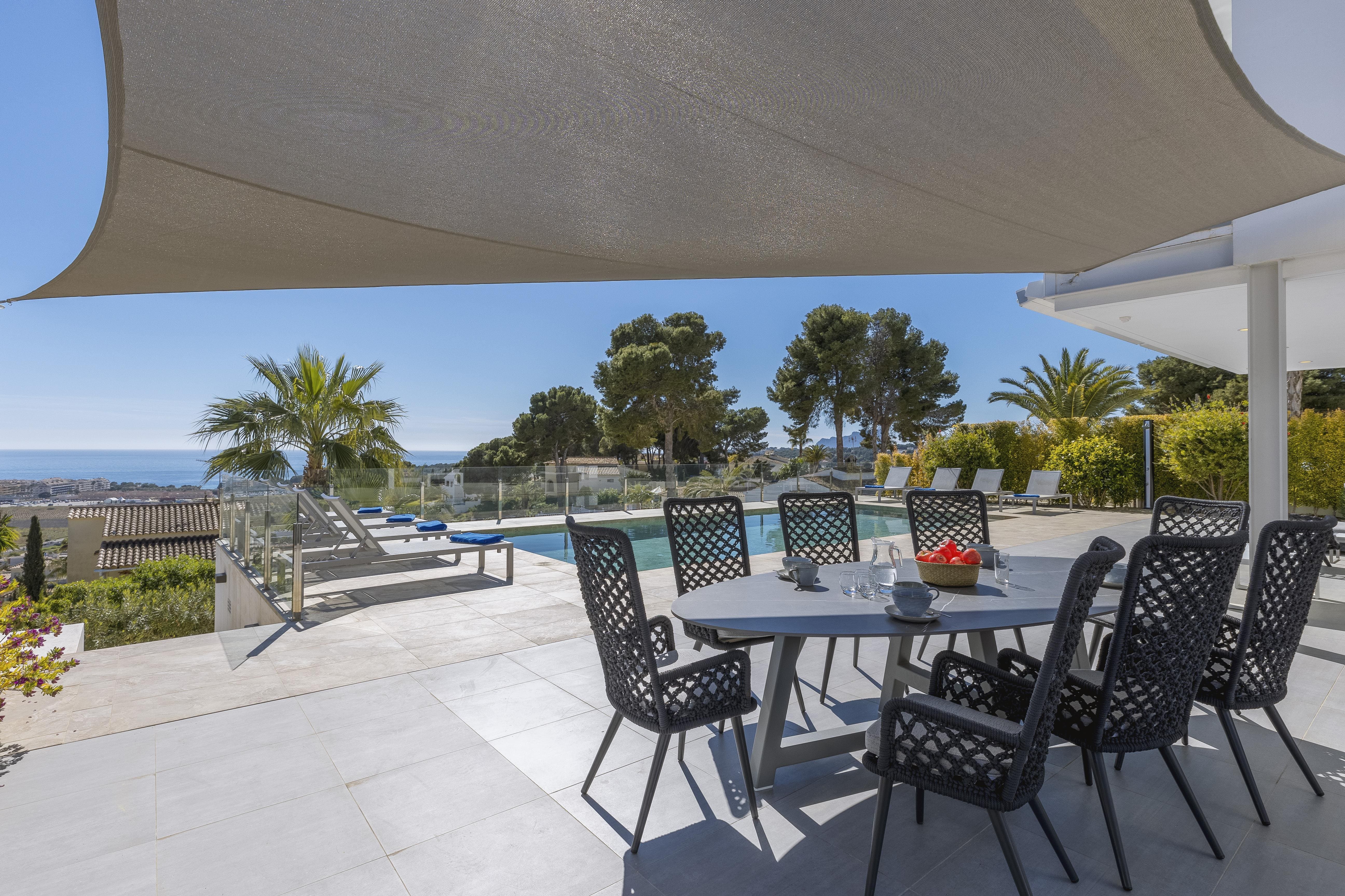 Casa Morer Moraira: Modern 4-Bedroom Apartment with Private Pool and Sea Views, Moraira