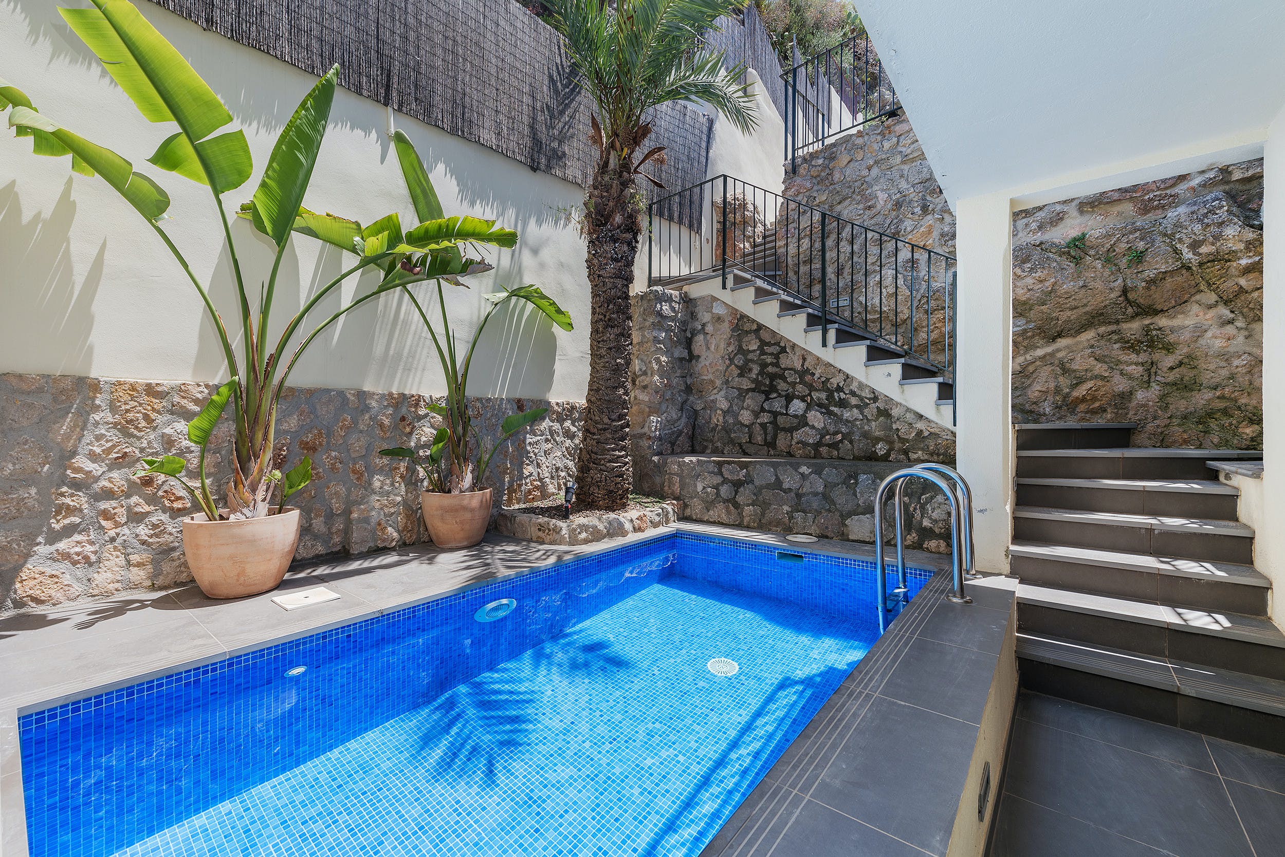 Villa Mestral Boquer Pollença: Charming 2-Bedroom Apartment with Private Pool Near Beach, Pollença
