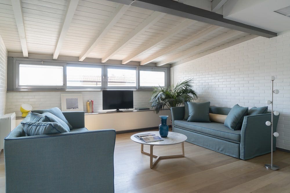 Villa Levante Brera Moscova: Stylish 2-Bedroom Apartment Rental with Air-Con and Terrace, Moscova Milan