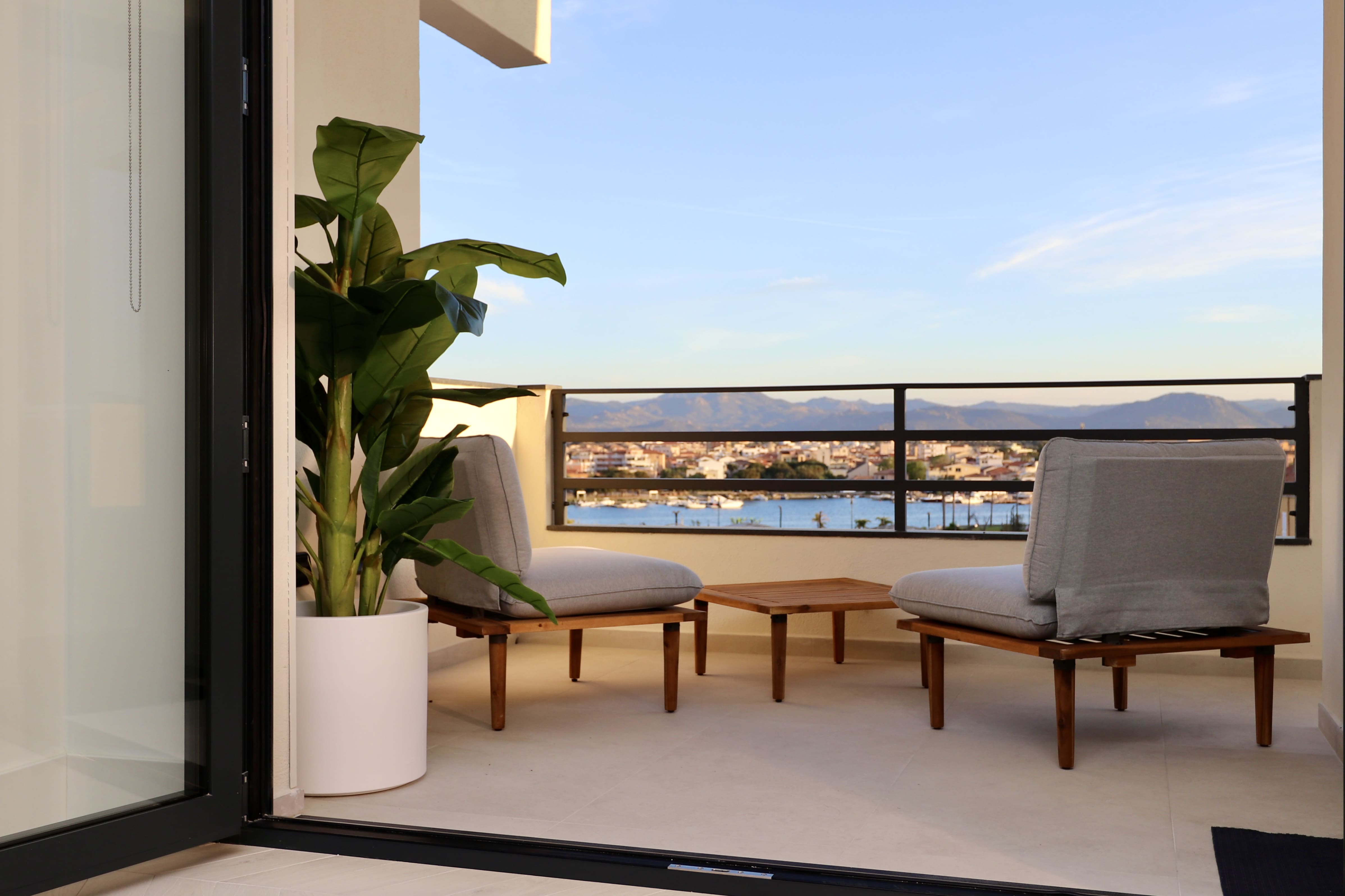 Casa Murta Olbia: Charming 2-Bedroom Apartment Rental with Sea View in Sardinia North