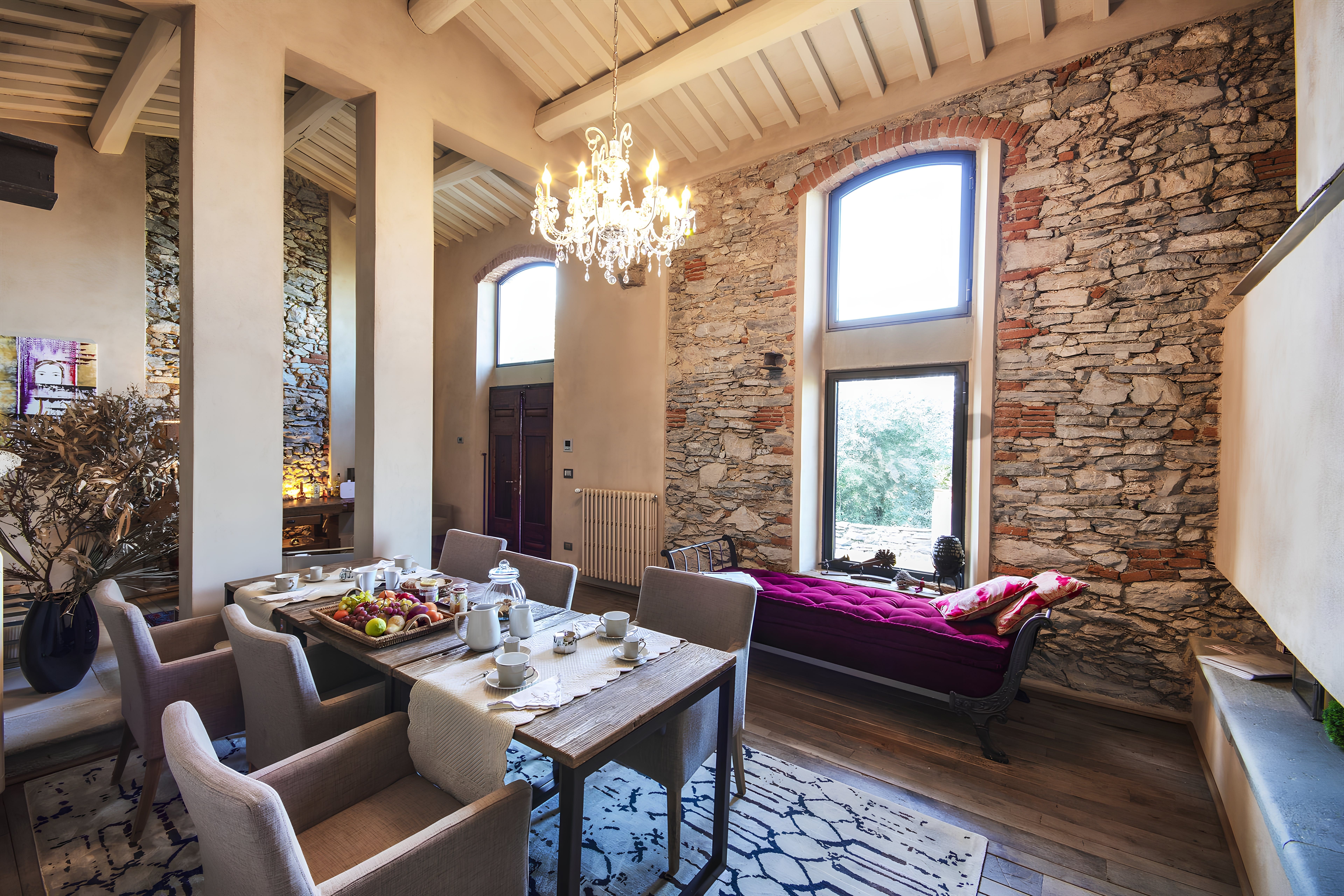 Casa Nievole Pistoia: Spacious 3-Bedroom Apartment with Private Pool and Countryside Views, Pistoia