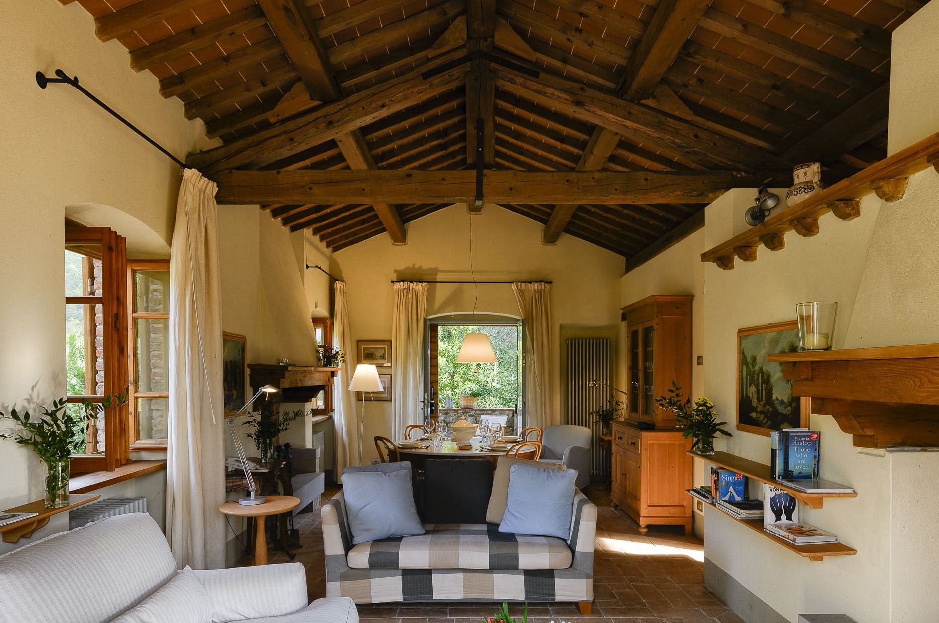 Casa Oliveta Firenze: Charming 2-Bedroom Apartment with Infinity Pool, Florence East