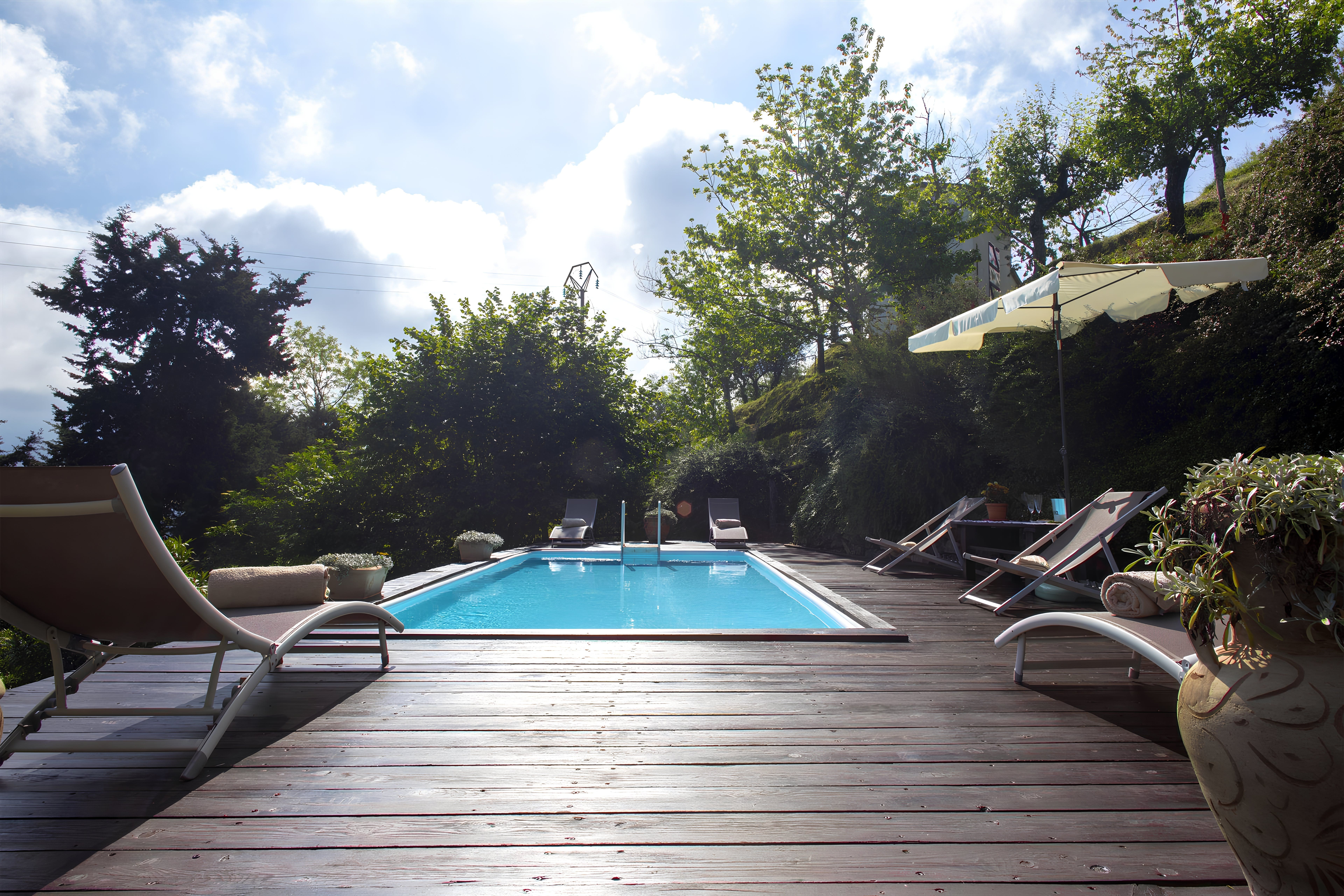 Casa Pino Viareggio: Spacious 3-Bedroom Apartment with Pool in Countryside Near Viareggio