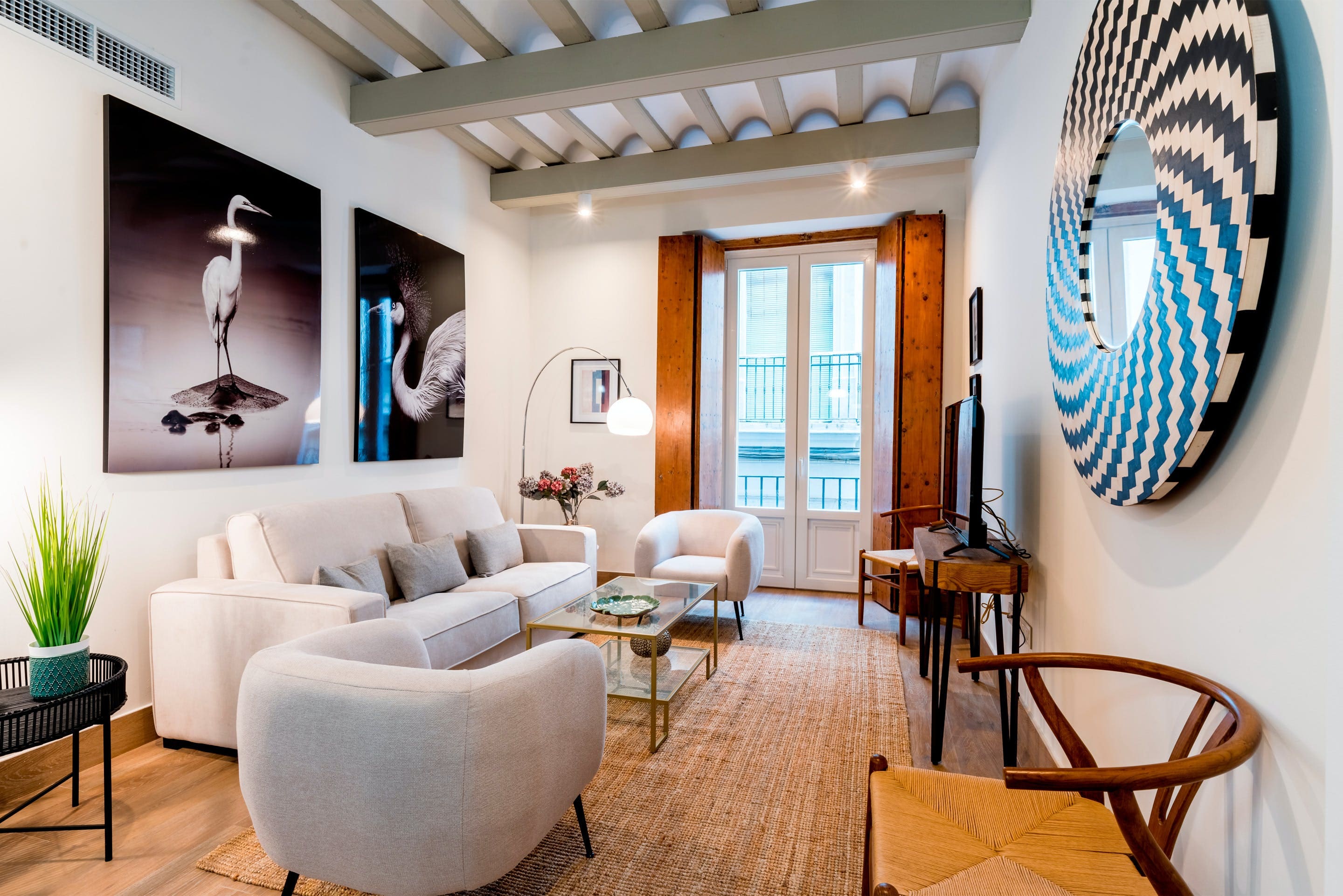 Villa Mestral Cortadura Cádiz: Spacious 4-Bedroom Apartment with Seaview and Beachfront Location, Cádiz