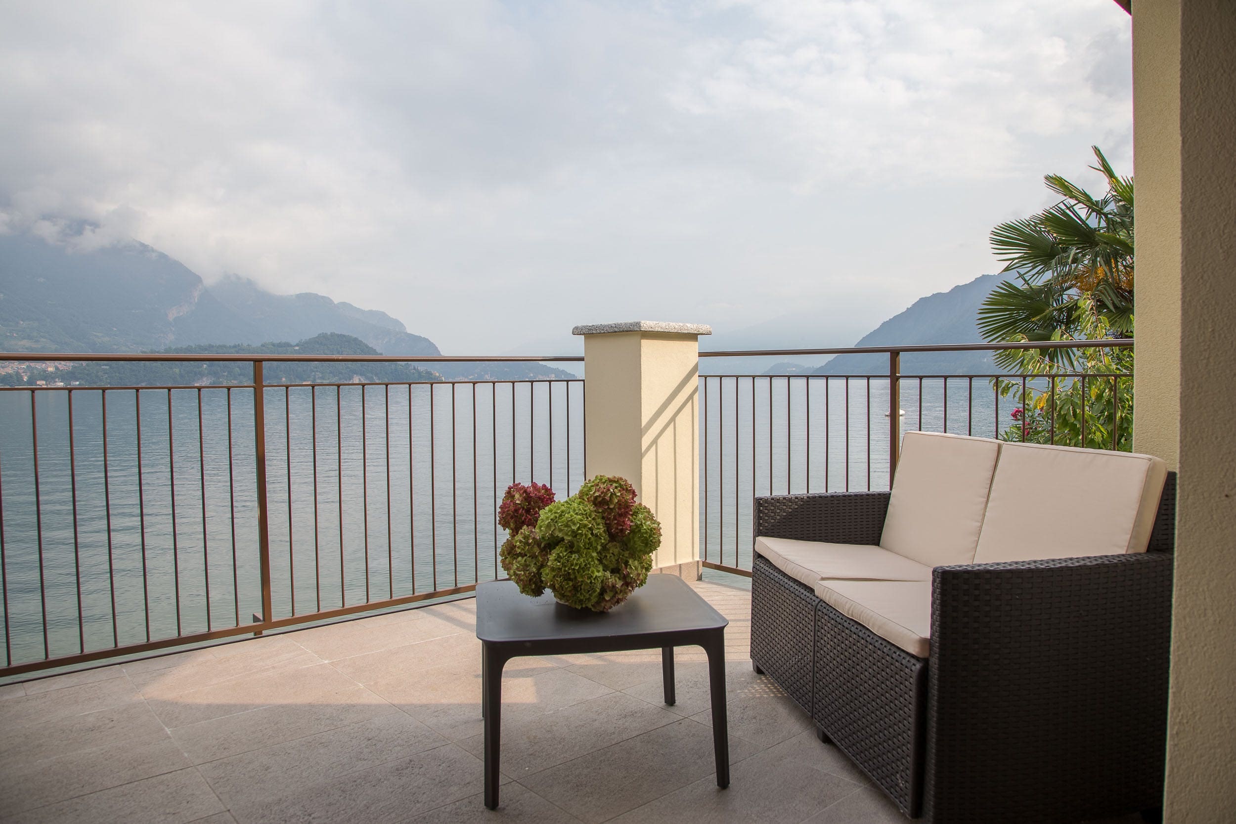 Casa Roggia Lezzeno: Charming 2-Bedroom Apartment Rental with Lake Views, Lezzeno