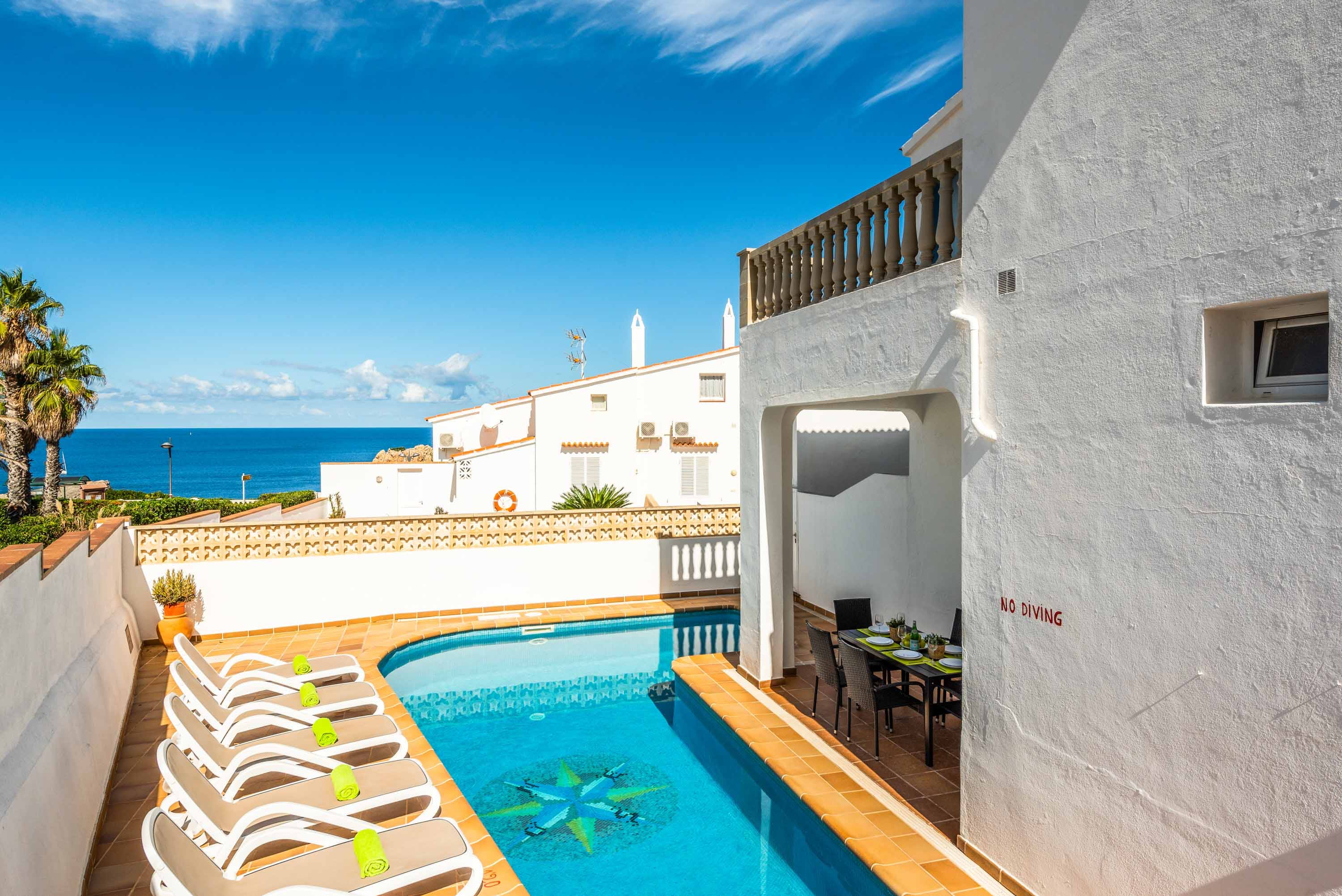 Casa S’Albufera Arenal: Charming 3-Bedroom Apartment with Private Pool and Sea Views, Menorca