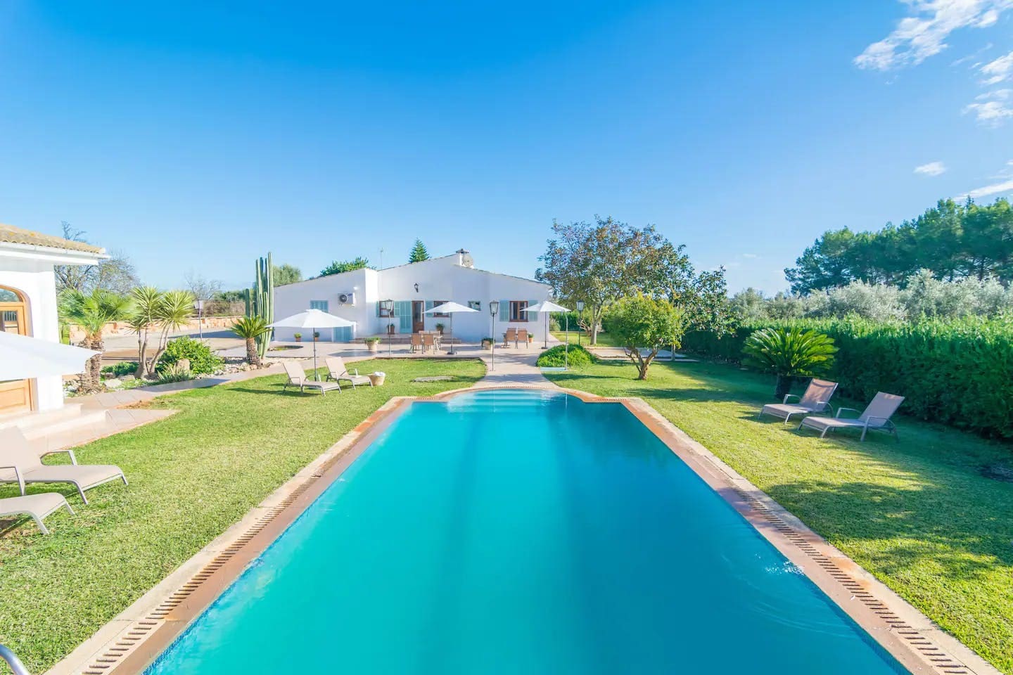 Casa Sequer Inca: Spacious 4-Bedroom Apartment with Private Pool and Air-Con, Inca Mallorca
