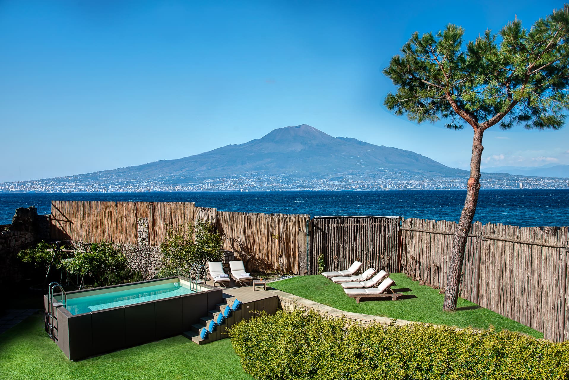 Villa Alba Cavoli Sorrento: Luxury 2-Bedroom Apartment with Seaview and Pool, Sorrento