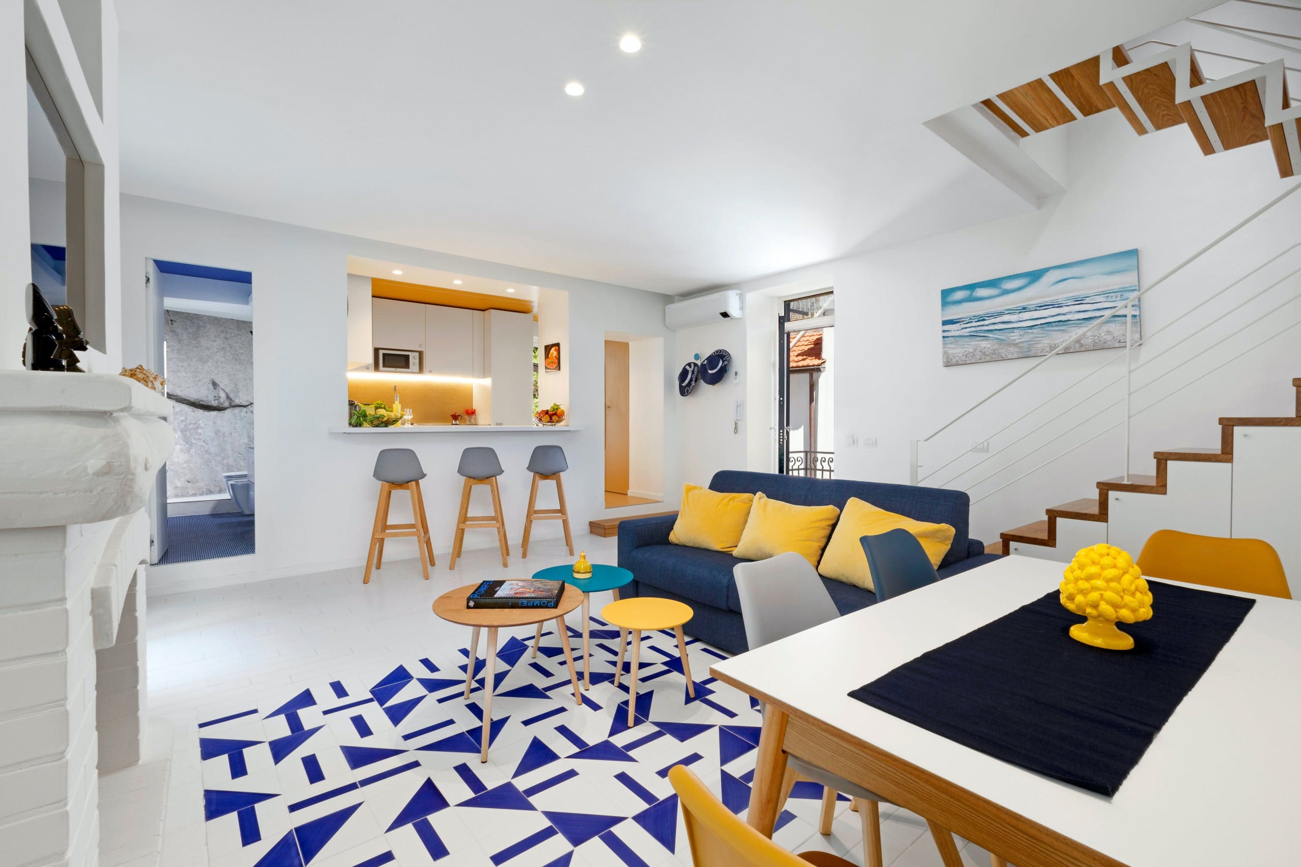 Villa Levante Marina Grande Sorrento: Chic 2-Bedroom Apartment with Sea Views, Sorrento