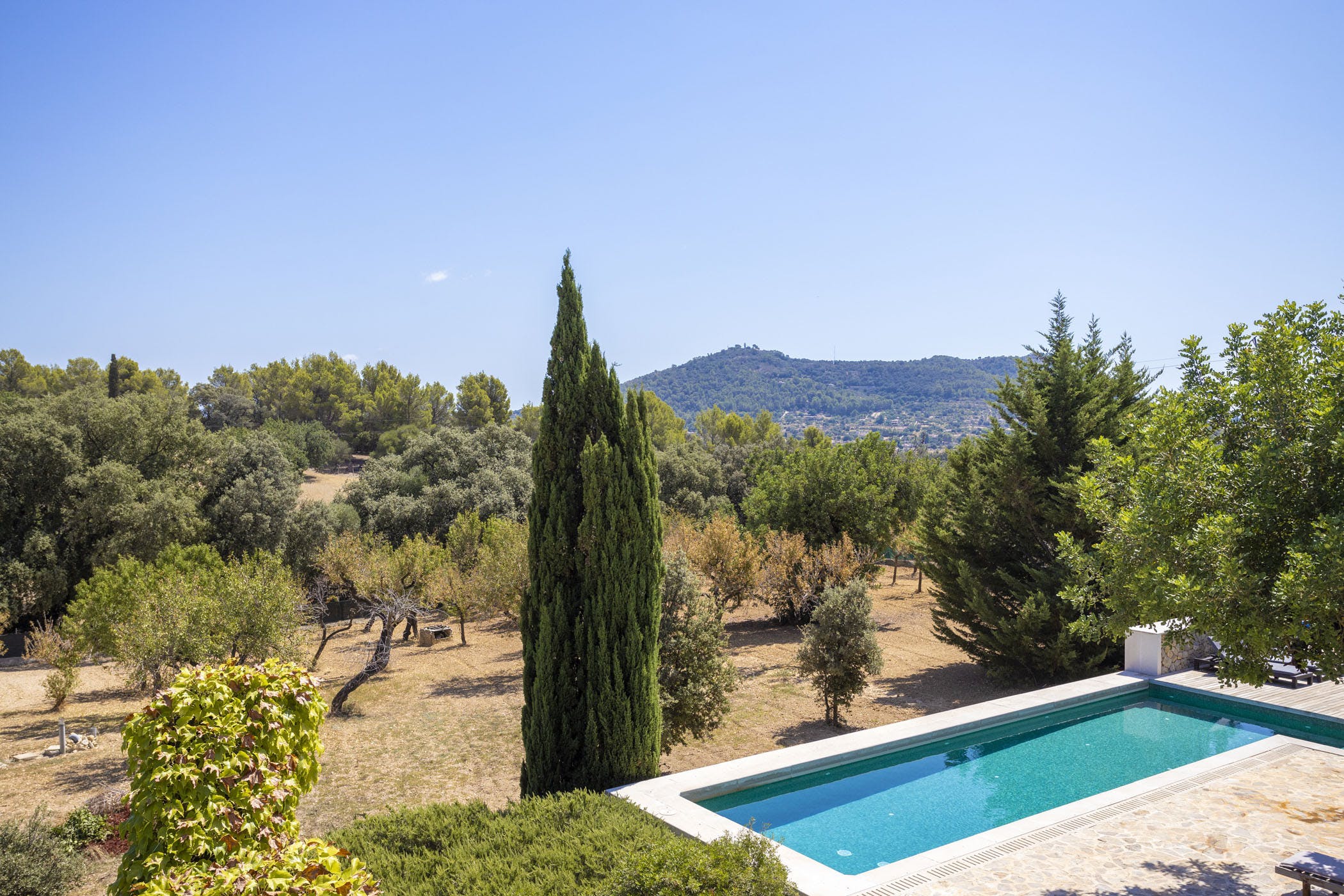 Casa Solleric Inca: Spacious 4-Bedroom Apartment with Hot Tub and Sea Views, Inca Mallorca
