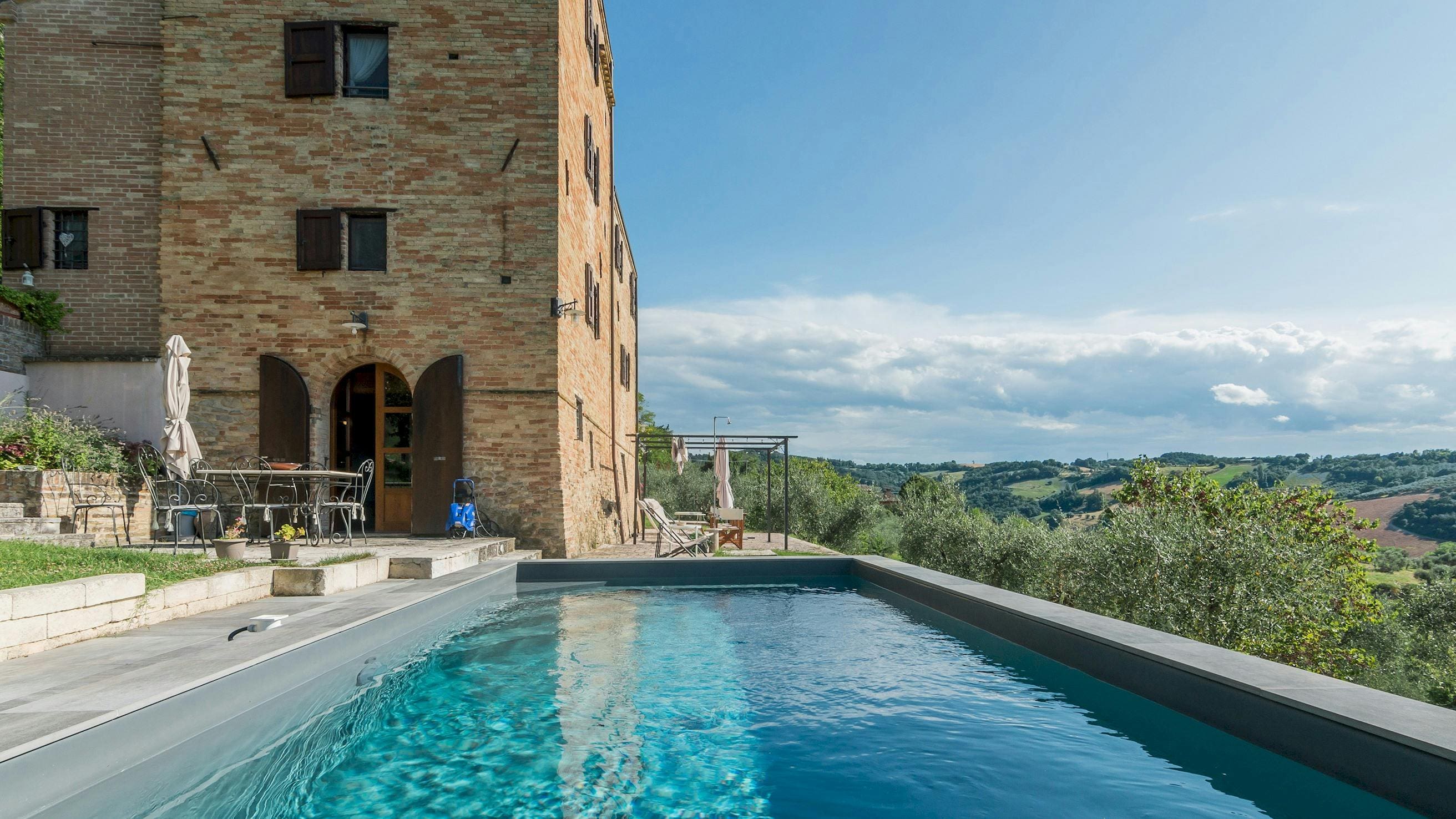 Casa Torraccia Rimini: Luxury 3-Bedroom Villa with Private Pool and Air-Con, Rimini