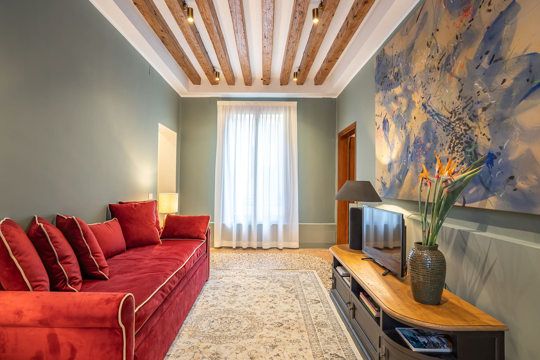 Villa Amaranto Zattere Dorsoduro: Charming 2-Bedroom Apartment with Air Conditioning in Dorsoduro, Venice