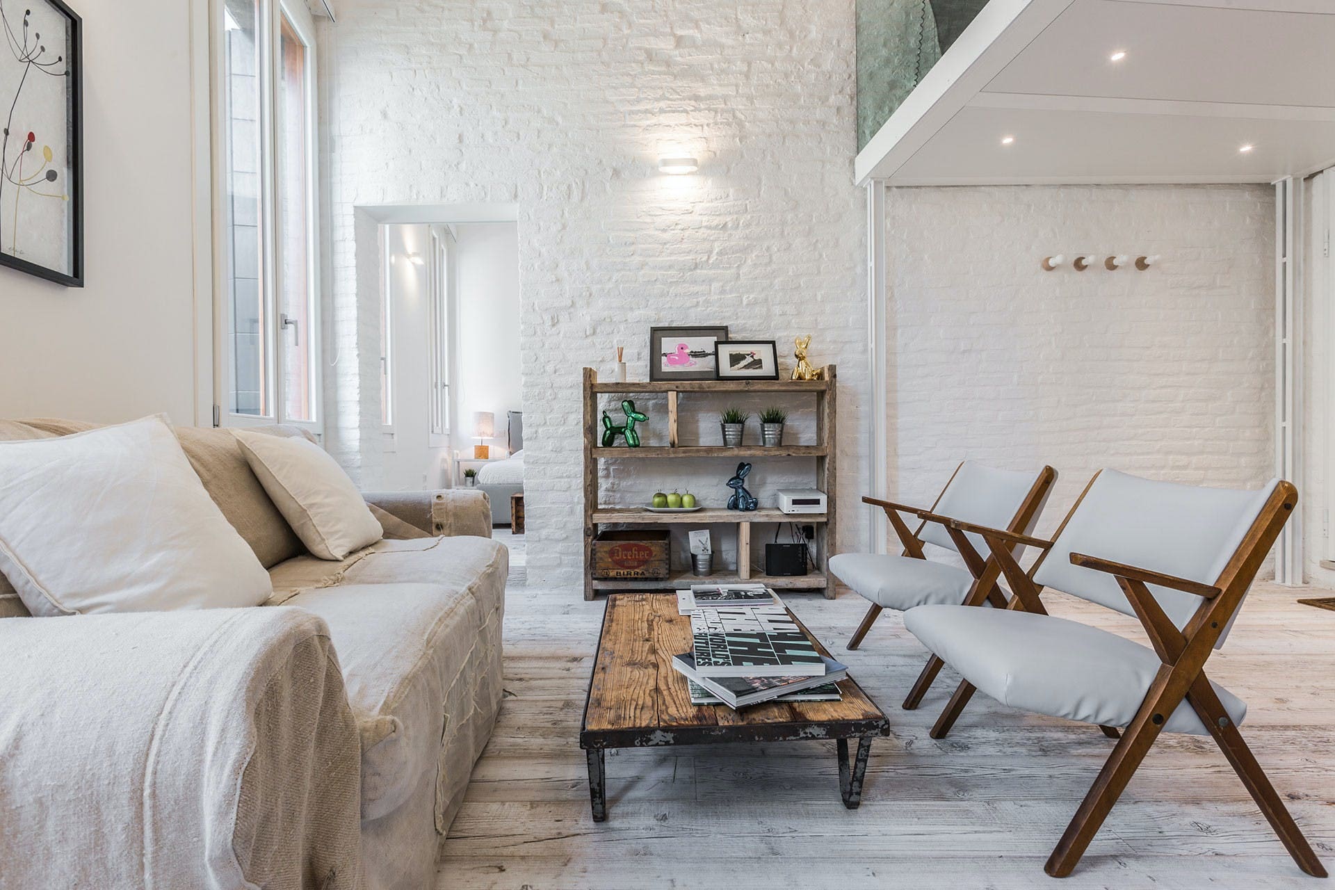 Villa Smeraldo Giudecca Dorsoduro: Stylish 2-Bedroom Apartment Rental with Seaviews in Dorsoduro Venice