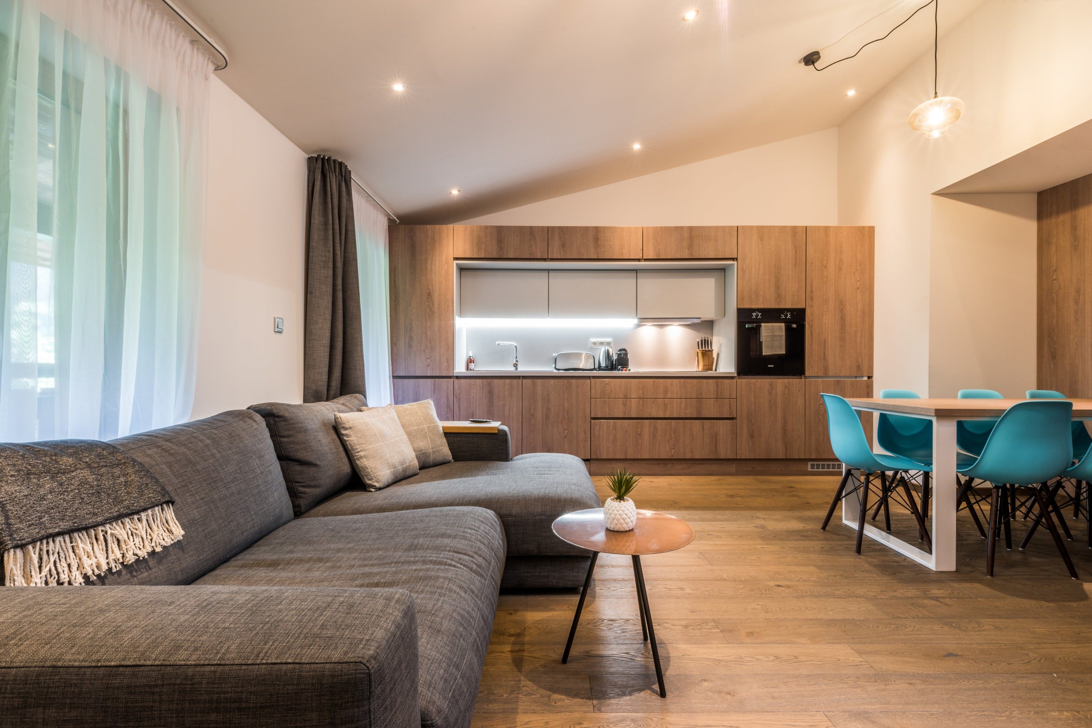 Chalet Ardoisière Morzine: 3-Bedroom Luxury Ski Chalet with Sauna, Morzine