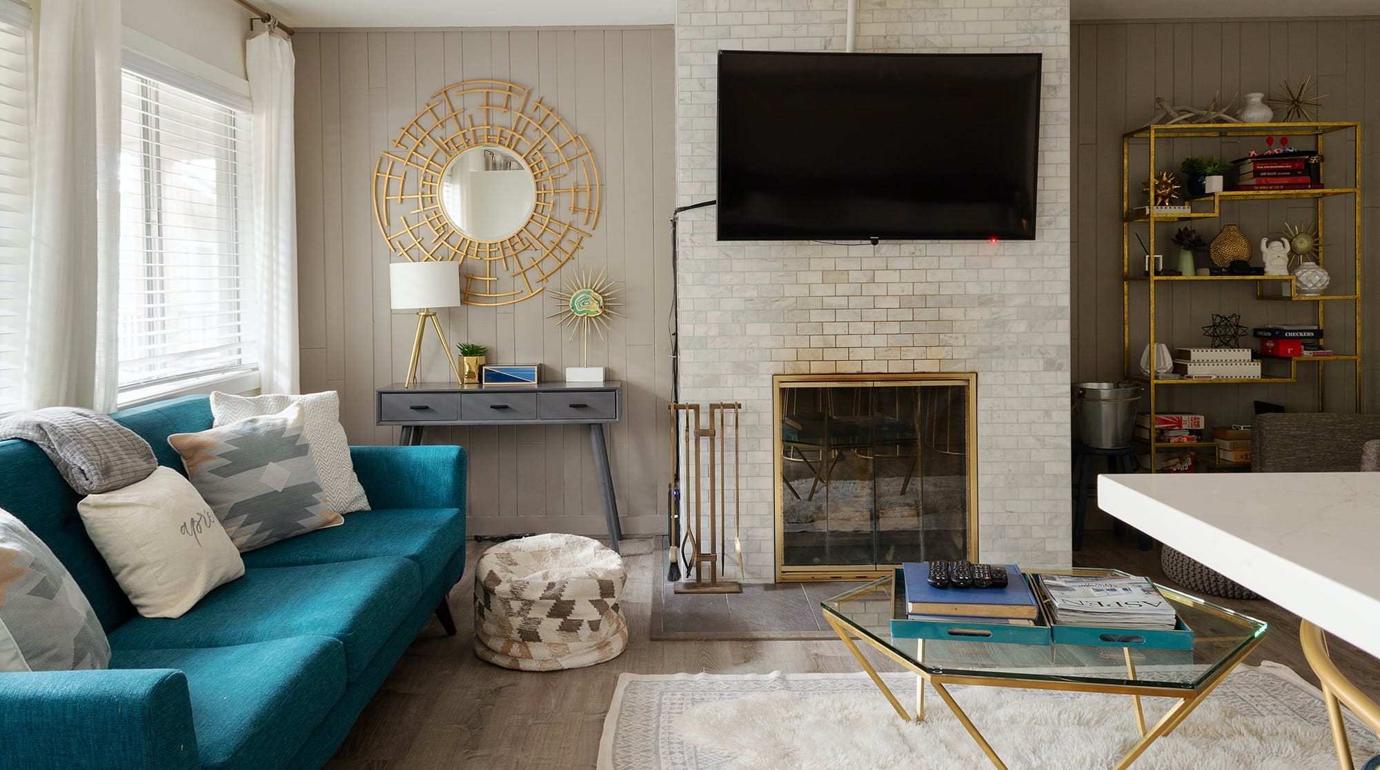 Villa Boreas Maroon Creek Aspen: Spacious 4-Bedroom Apartment with Pool Access, Aspen