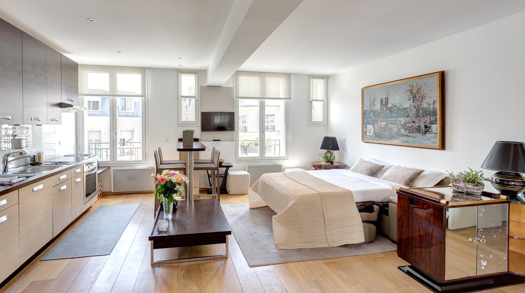 Villa Crépuscule Abbesses South Pigalle: Elegant 1-Bedroom Apartment with Air-Con in South Pigalle, Paris
