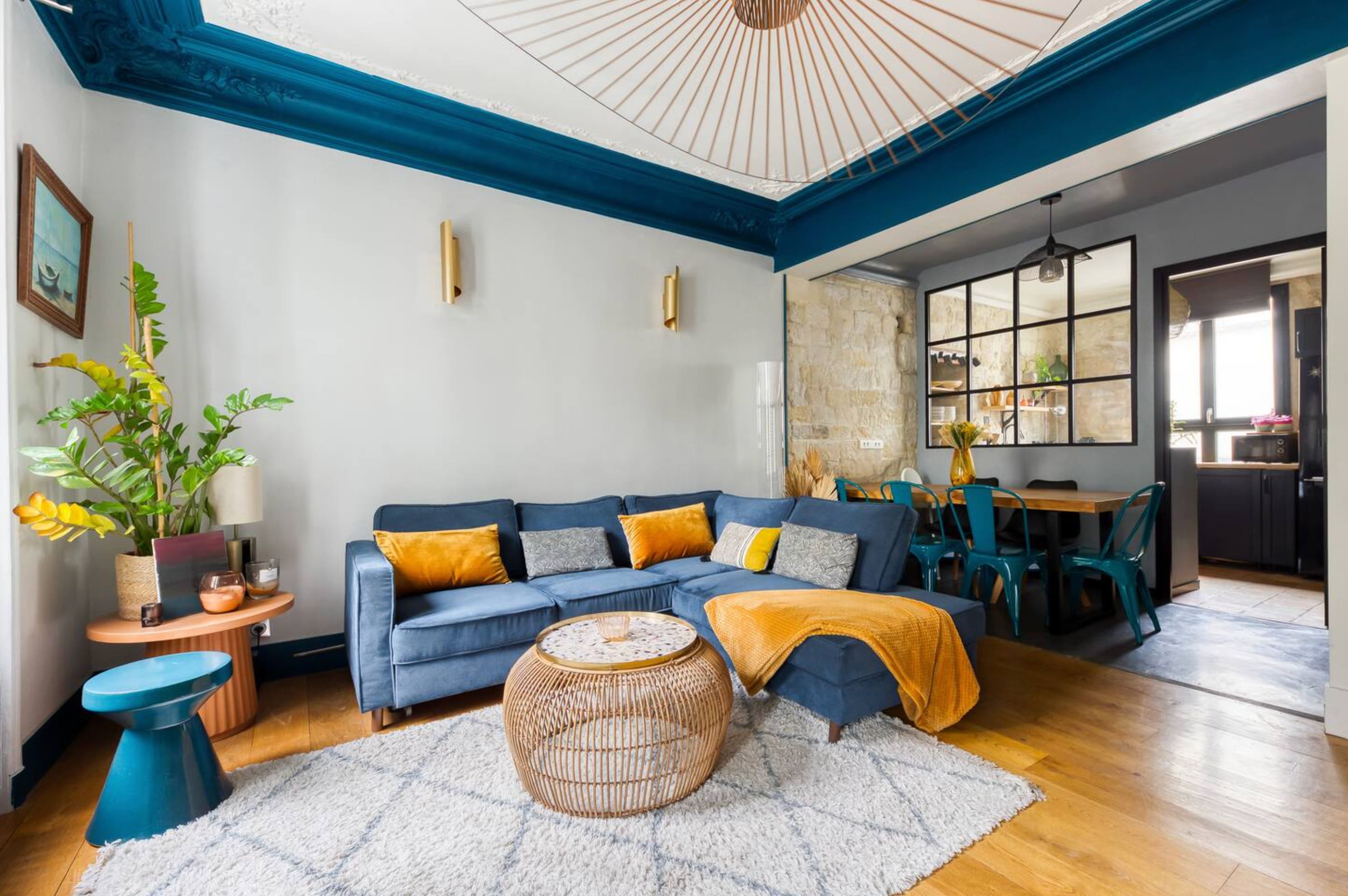 Villa Aurore Clichy Batignolles: Luxury 2-Bedroom Family-Friendly House with Private Garden, Batignolles Paris