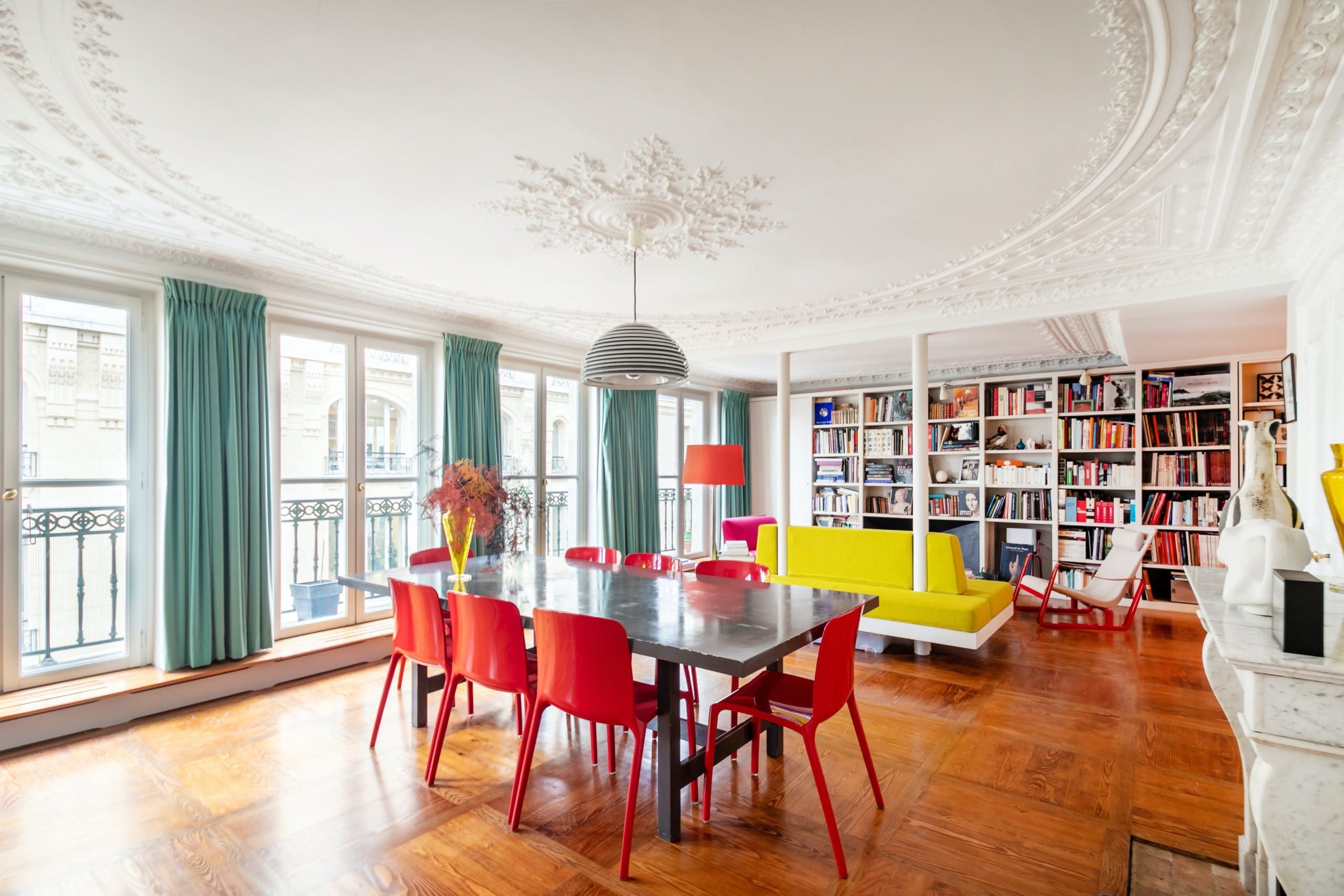 Château Berlioz Pigalle: Elegant 2-Bedroom Apartment Rental with Balcony in South Pigalle, Paris