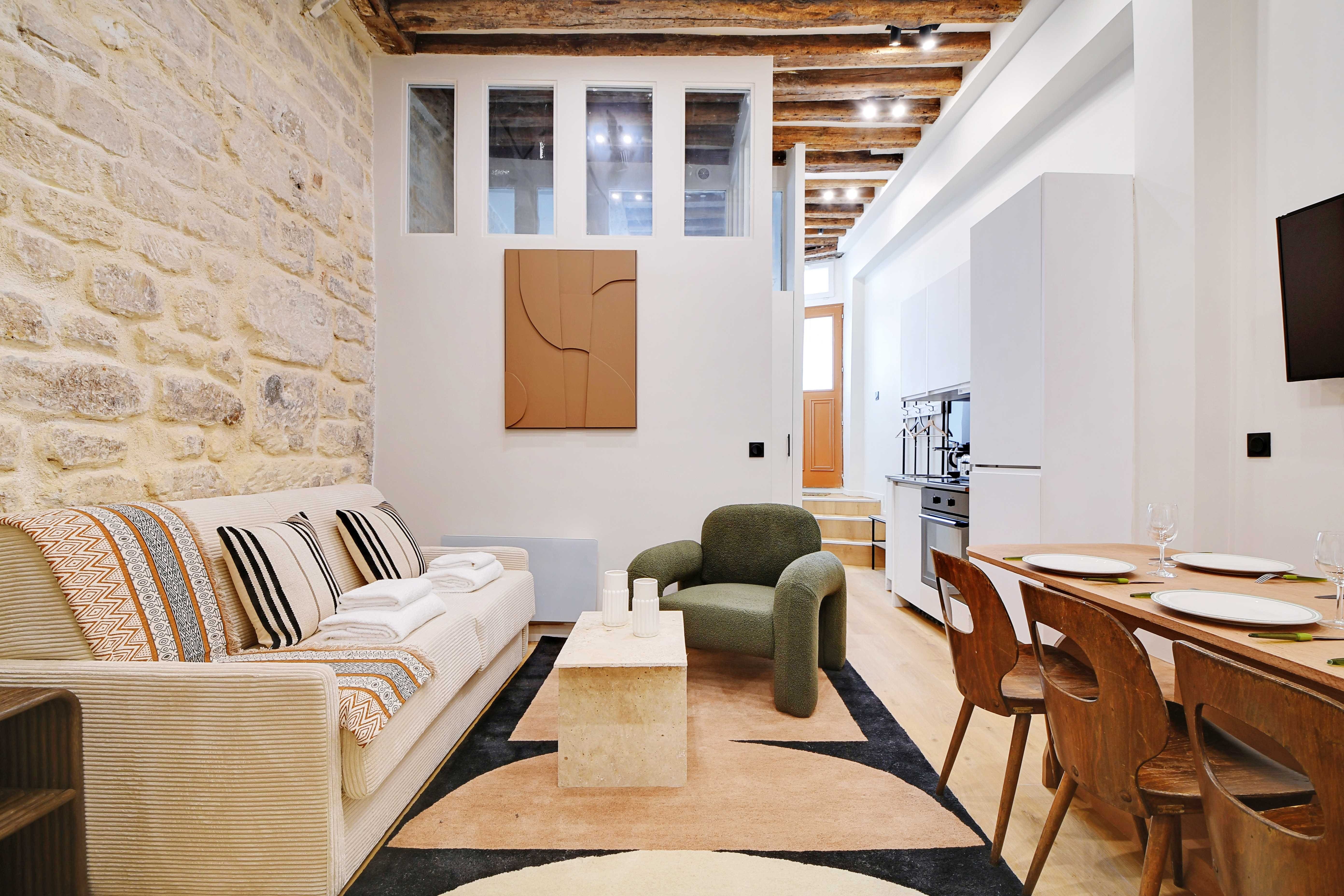Villa Aurore Bonne Nouvelle Grands Boulevards-835976: Chic 2-Bedroom Apartment Rental with Air-Con, Grands Boulevards Paris