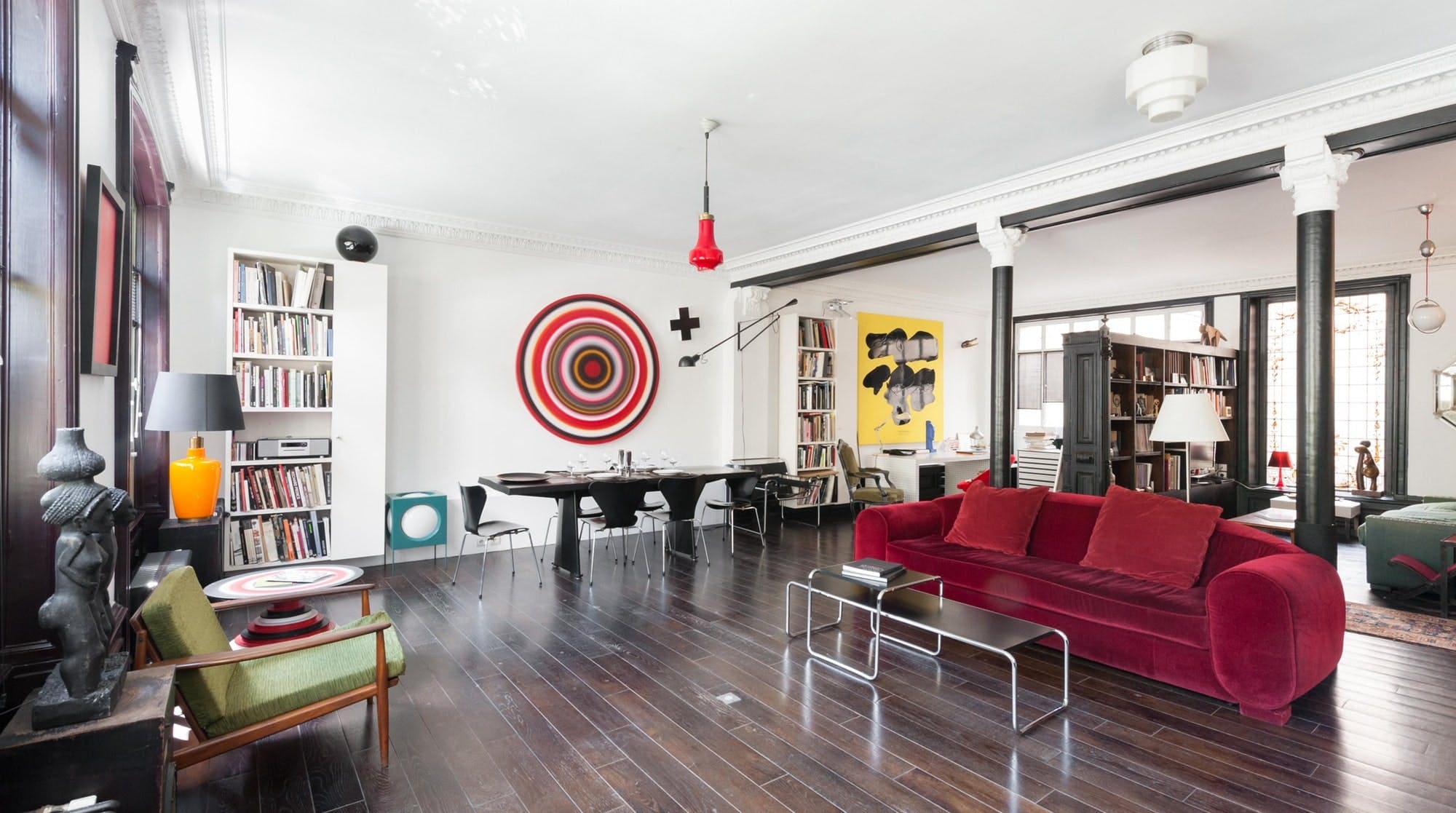 Château Calvaire Le Marais: Stylish 1-Bedroom Warehouse Conversion with Office Space, Le Marais Paris