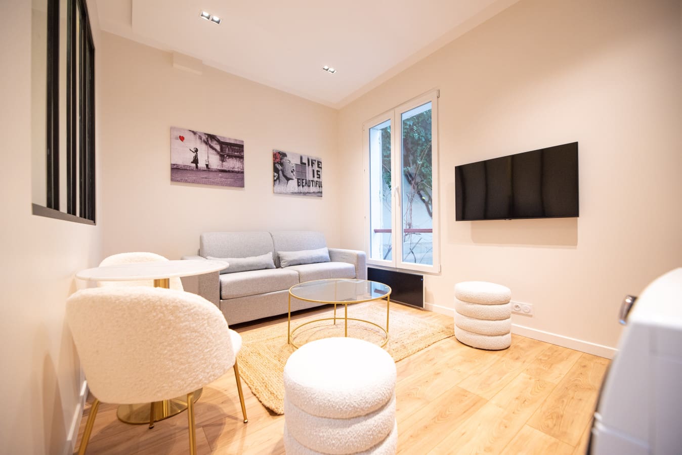 Château Clovis LatinQuarter: Charming 1-Bedroom Apartment Rental with Family-Friendly Features, Latin Quarter Paris