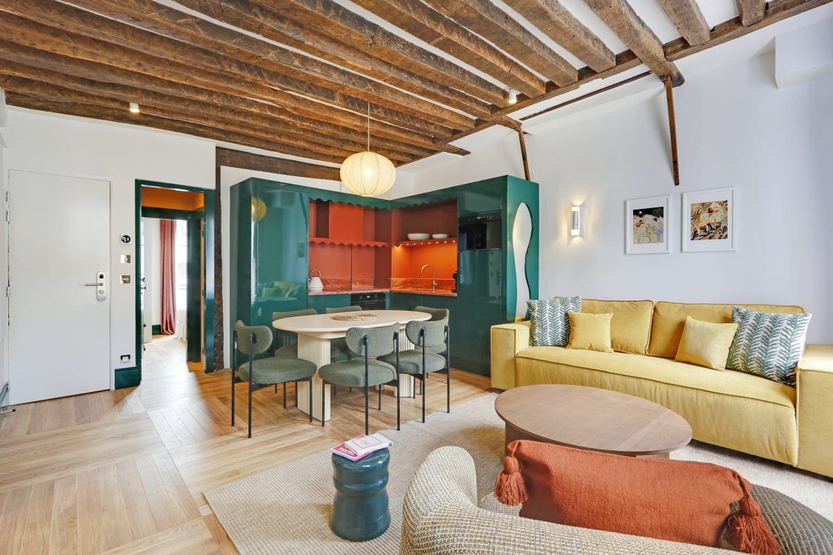Villa Crépuscule Mazet Île de la Cité: Luxury 2-Bedroom Apartment with Daily Maid Service, Île de la Cité
