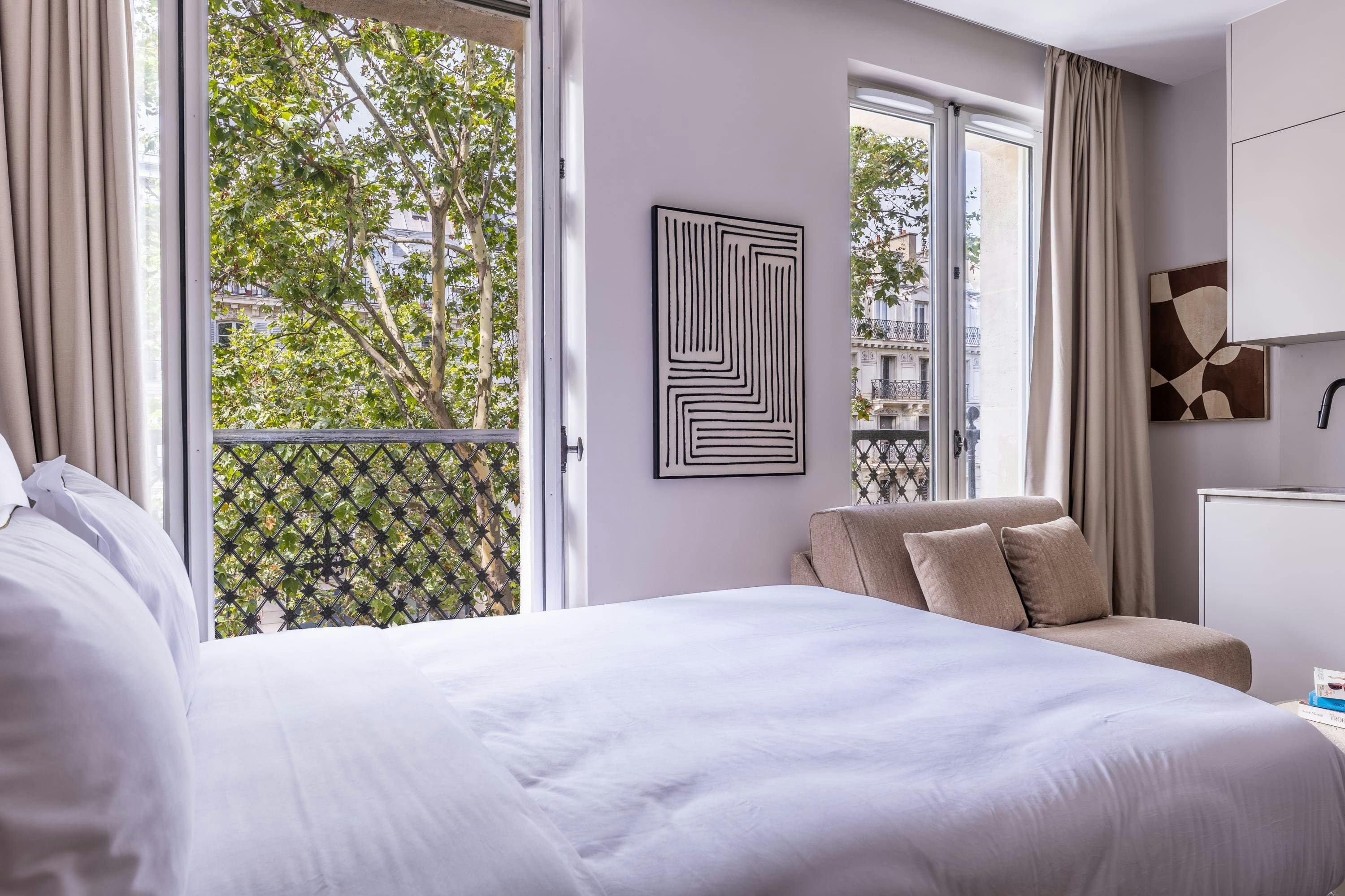 Château Enclos Montorgueil Montorgueil – Les Halles: Chic 1-Bedroom Apartment with Air Conditioning in Montorgueil Les Halles, Paris