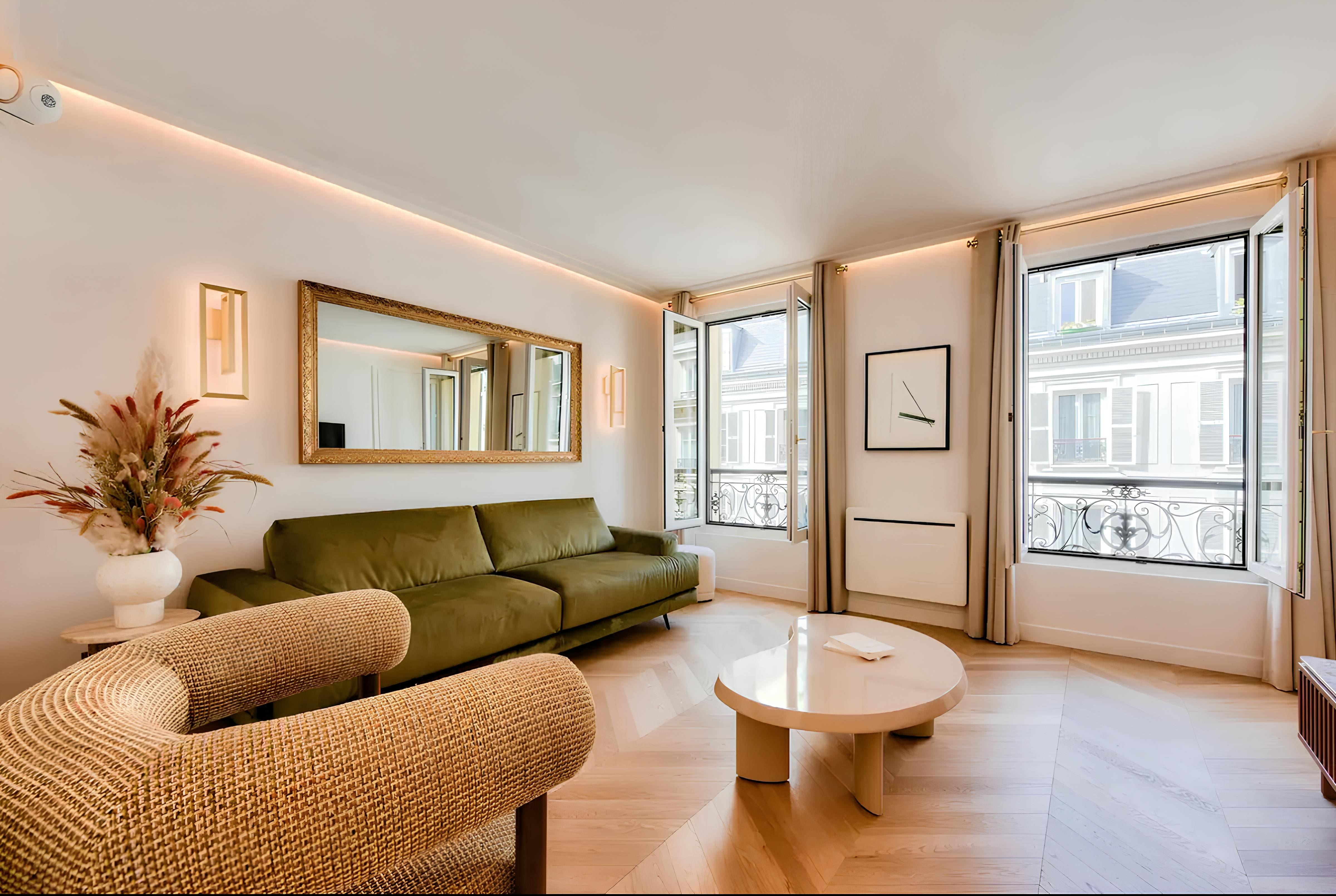 Villa Safran Ternes Arc de Triomphe – Champs-Élysées-841844: Chic 1-Bedroom Apartment Rental with Family-Friendly Features, Arc de Triomphe
