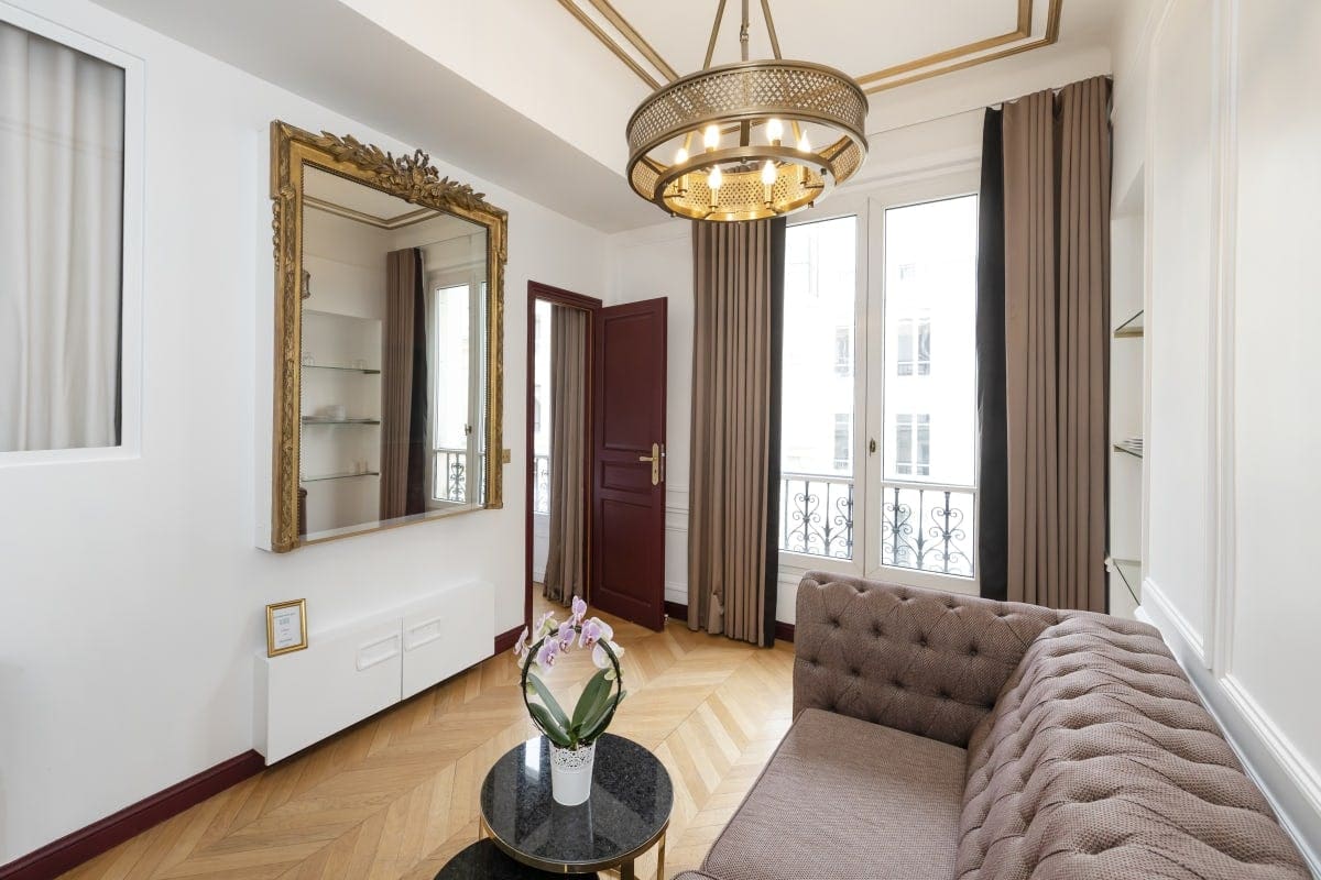 Villa Céladon Ternes Arc de Triomphe – Champs-Élysées-837516: Chic 2-Bedroom Apartment with Air Conditioning in Arc de Triomphe