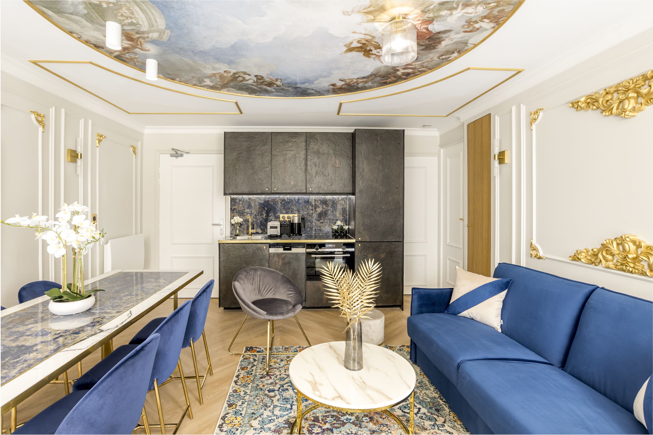 Château Grandsboulevards Paris: Elegant 2-Bedroom Apartment Rental with Family-Friendly Features, Grands Boulevards Paris