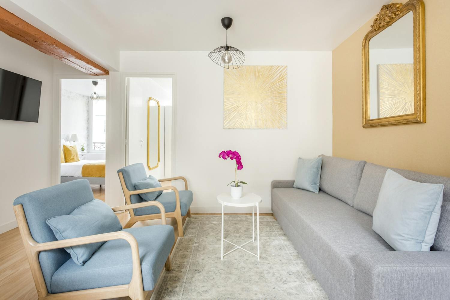 Château Grégoire Montorgueil Montorgueil – Les Halles 3: Stylish 2-Bedroom Apartment Rental with Family-Friendly Features, Montorgueil Les Halles