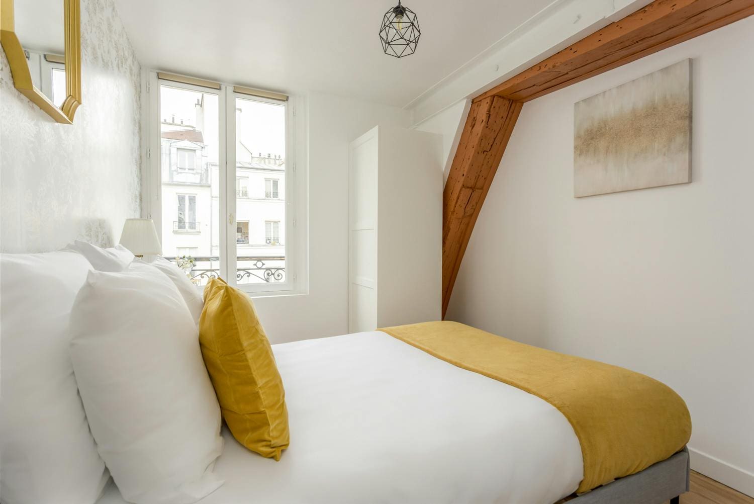 Château Grégoire Montorgueil Montorgueil – Les Halles 3: Stylish 2-Bedroom Apartment Rental with Family-Friendly Features, Montorgueil Les Halles