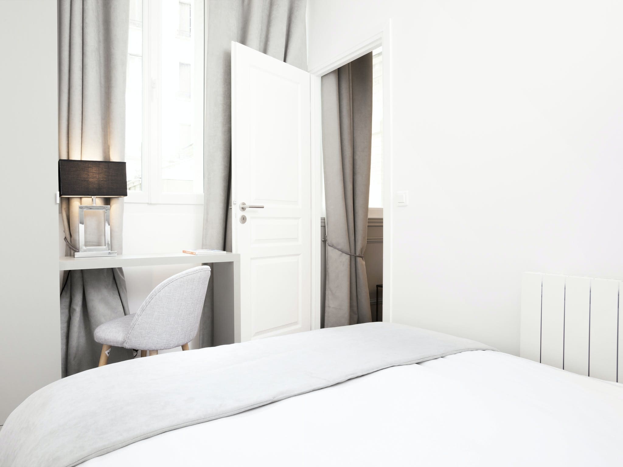 Château Halles Montorgueil Montorgueil – Les Halles 2: Chic 2-Bedroom Family-Friendly Apartment Rental Montorgueil Paris