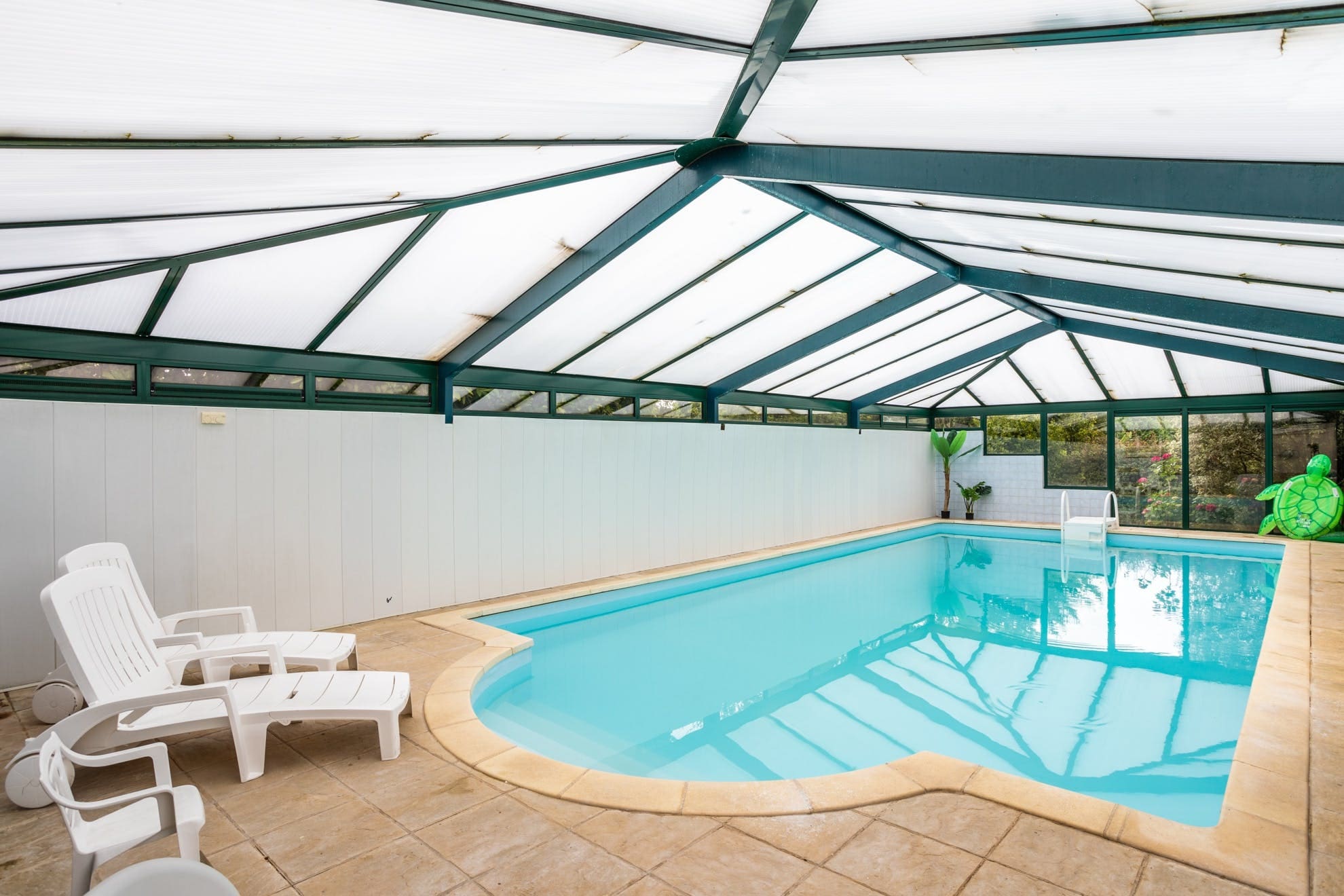 Château Merdrac Cancale: Spacious 4-Bedroom Apartment with Indoor Pool and Sea Views, Ille-et-Vilaine