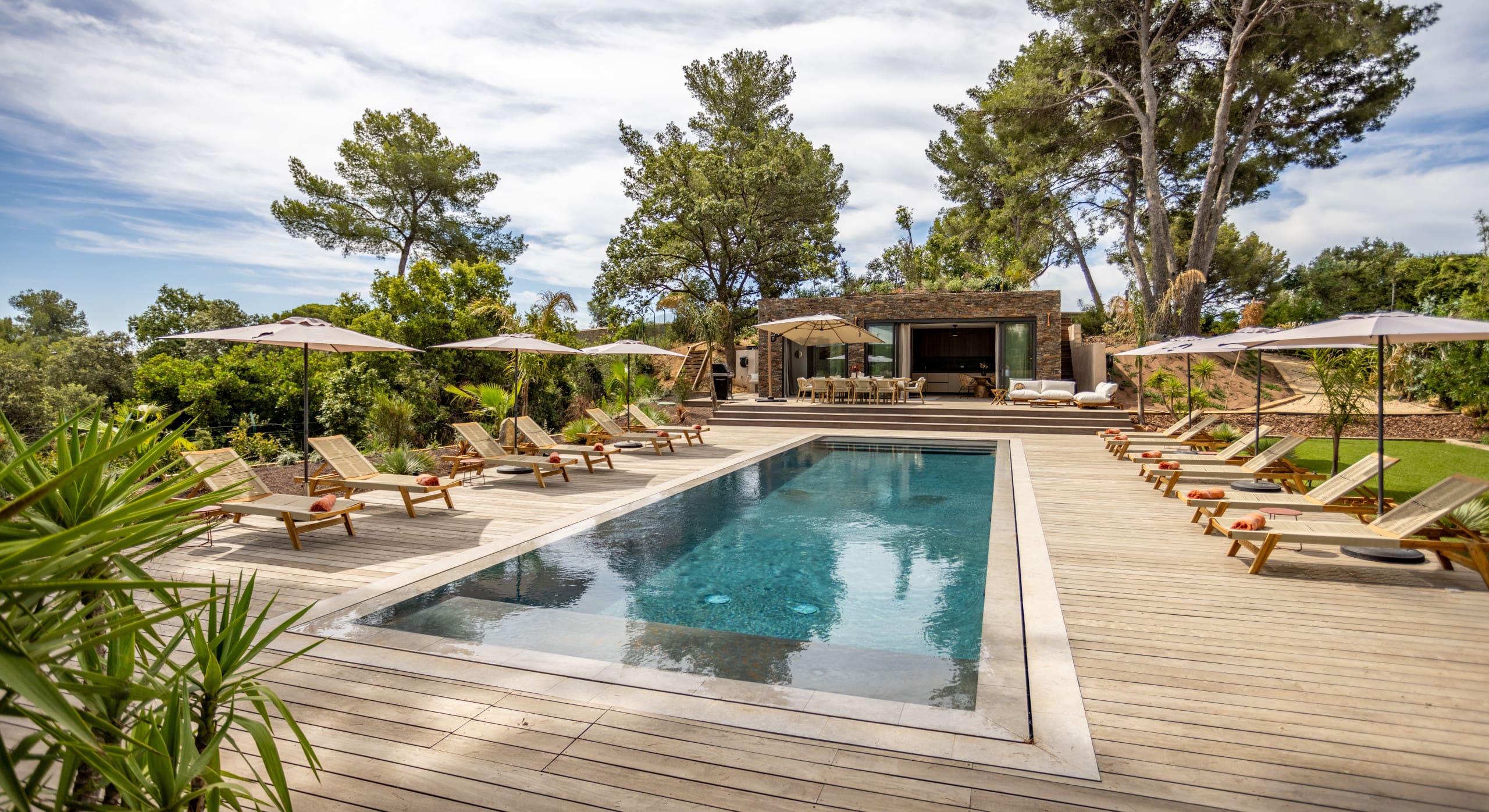 Villa Crépuscule Mourillon Toulon: 10-Bedroom Luxury Villa with Seaview and Pool, Toulon