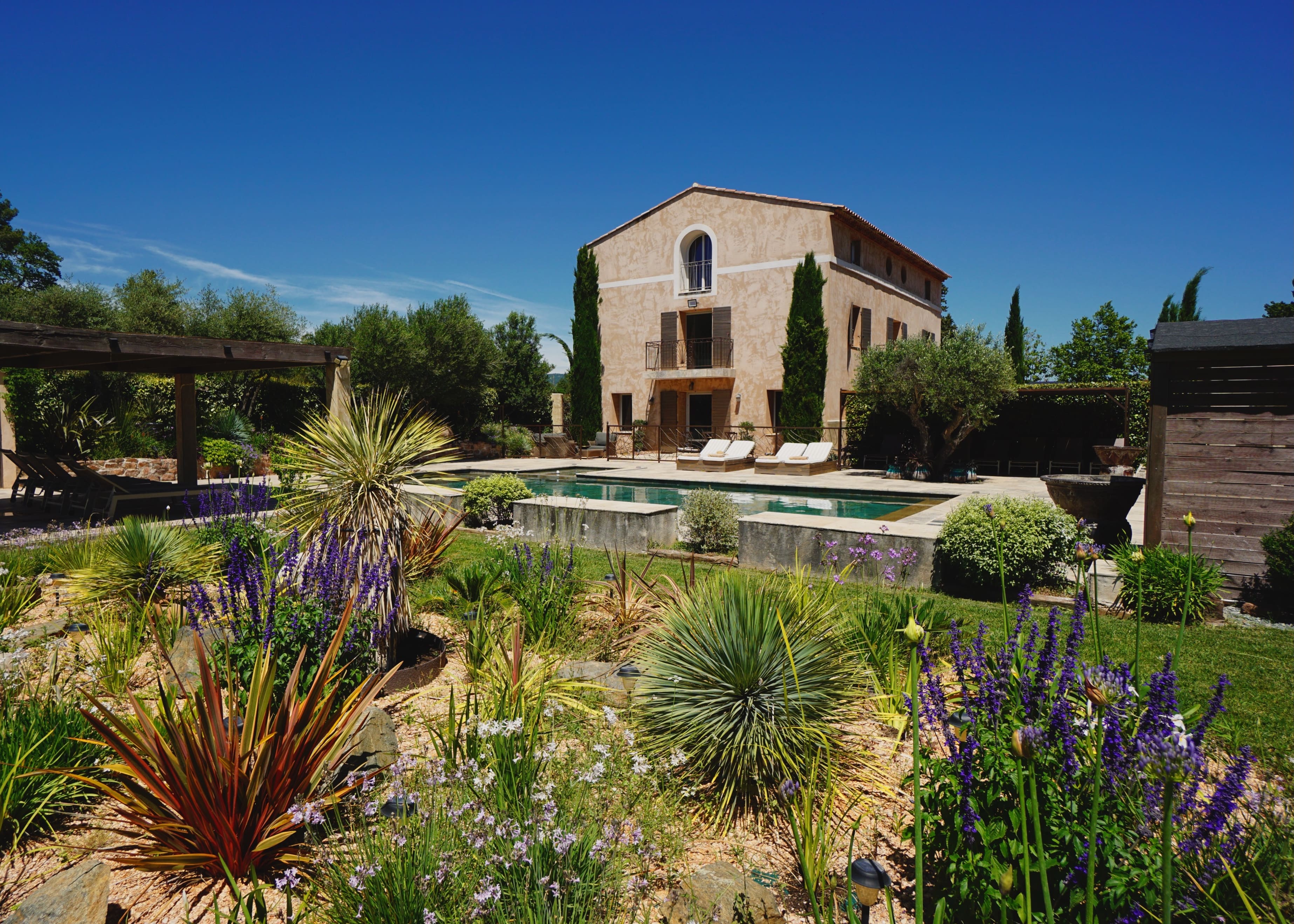 Villa Crépuscule Faron Toulon: Luxury 5-Bedroom Villa with Seaview and Pool, Toulon