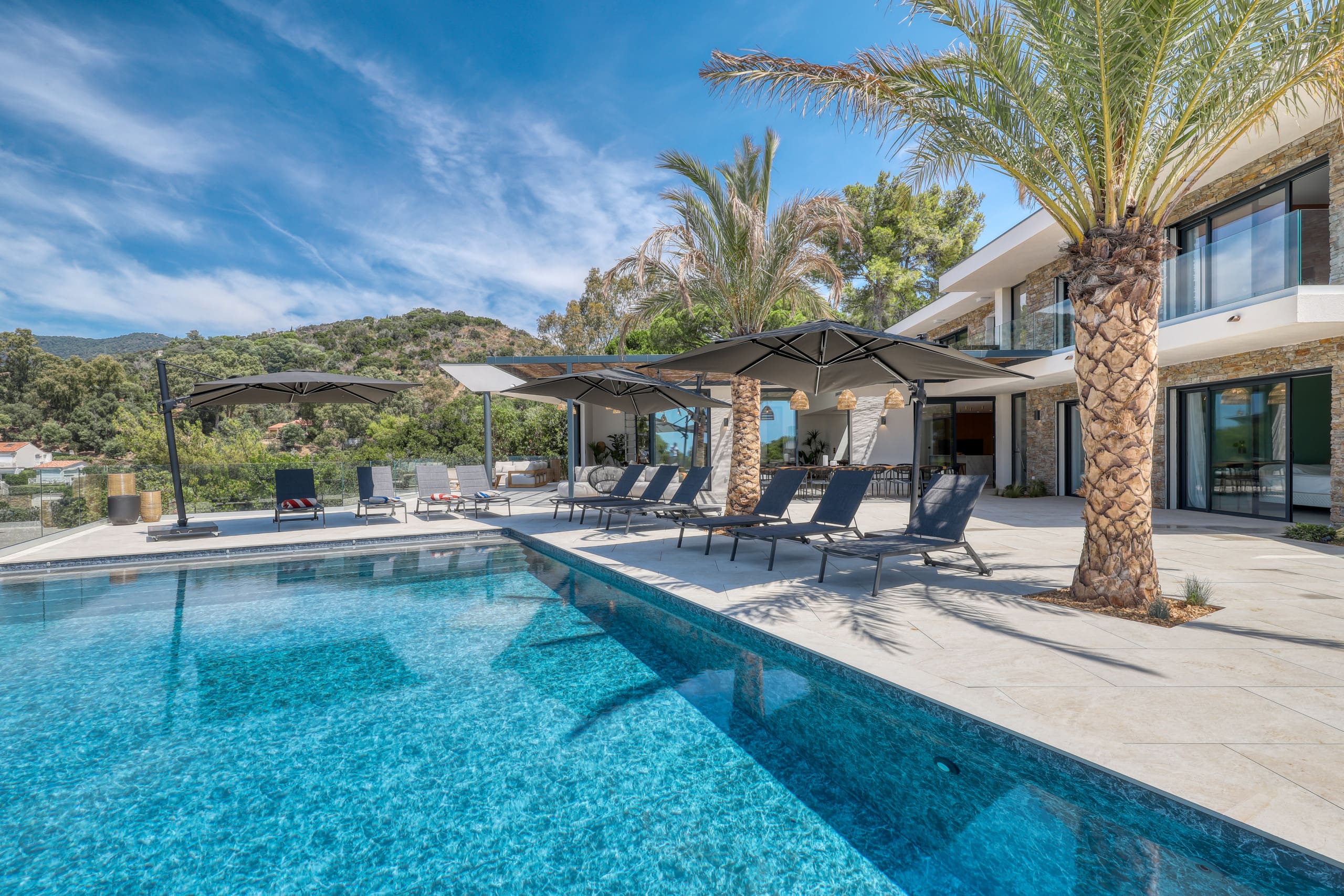 Château Autan La Mole Saint-Tropez: Seaview 8-Bedroom Villa with Infinity Pool, Saint-Tropez