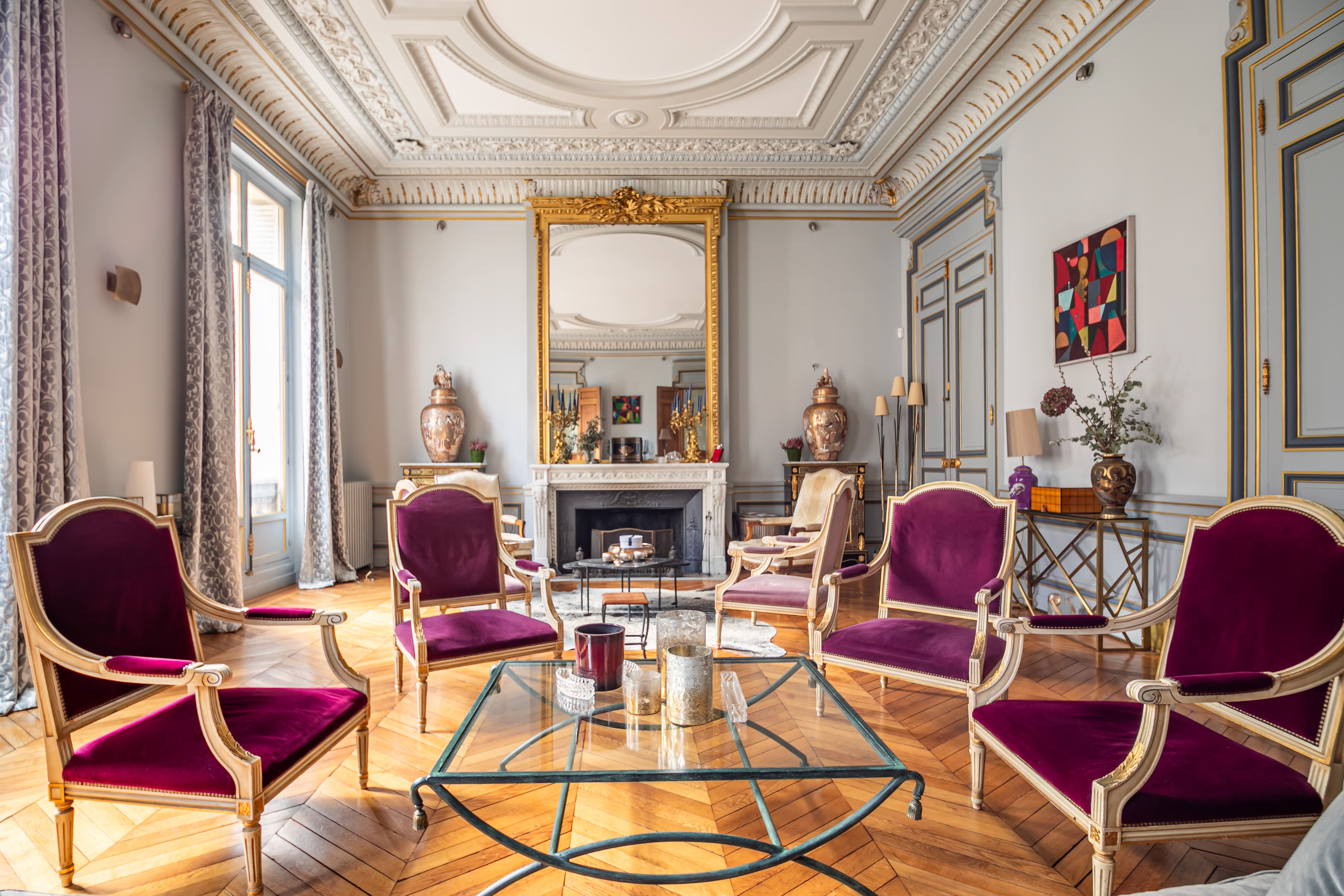 Villa Lysias Ternes Monceau – Ternes: Elegant 3-Bedroom Apartment Rental with Ensuite Bathrooms, Family-Friendly in Monceau Ternes