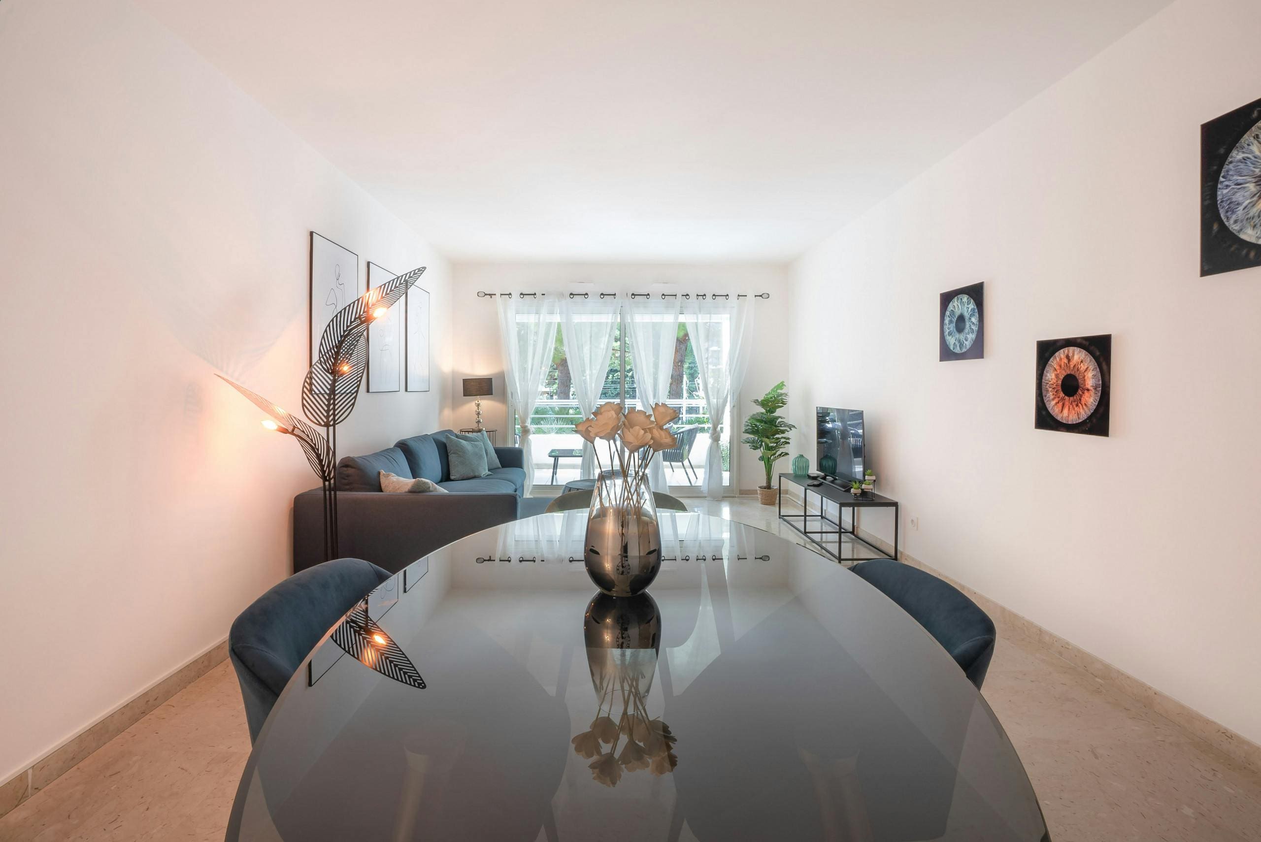 Villa Crépuscule Basse Californie Cannes-847023: Charming 2-Bedroom Apartment Rental with Pool and Sea Views in Cannes