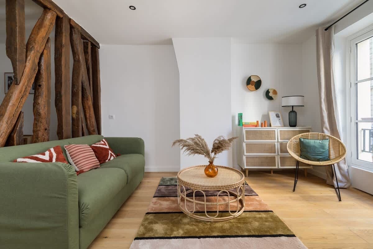 Villa Crépuscule Mazet Saint Germain des Prés – Odéon: Charming 1-Bedroom Townhouse Rental with Family-Friendly Features, Saint Germain des Prés