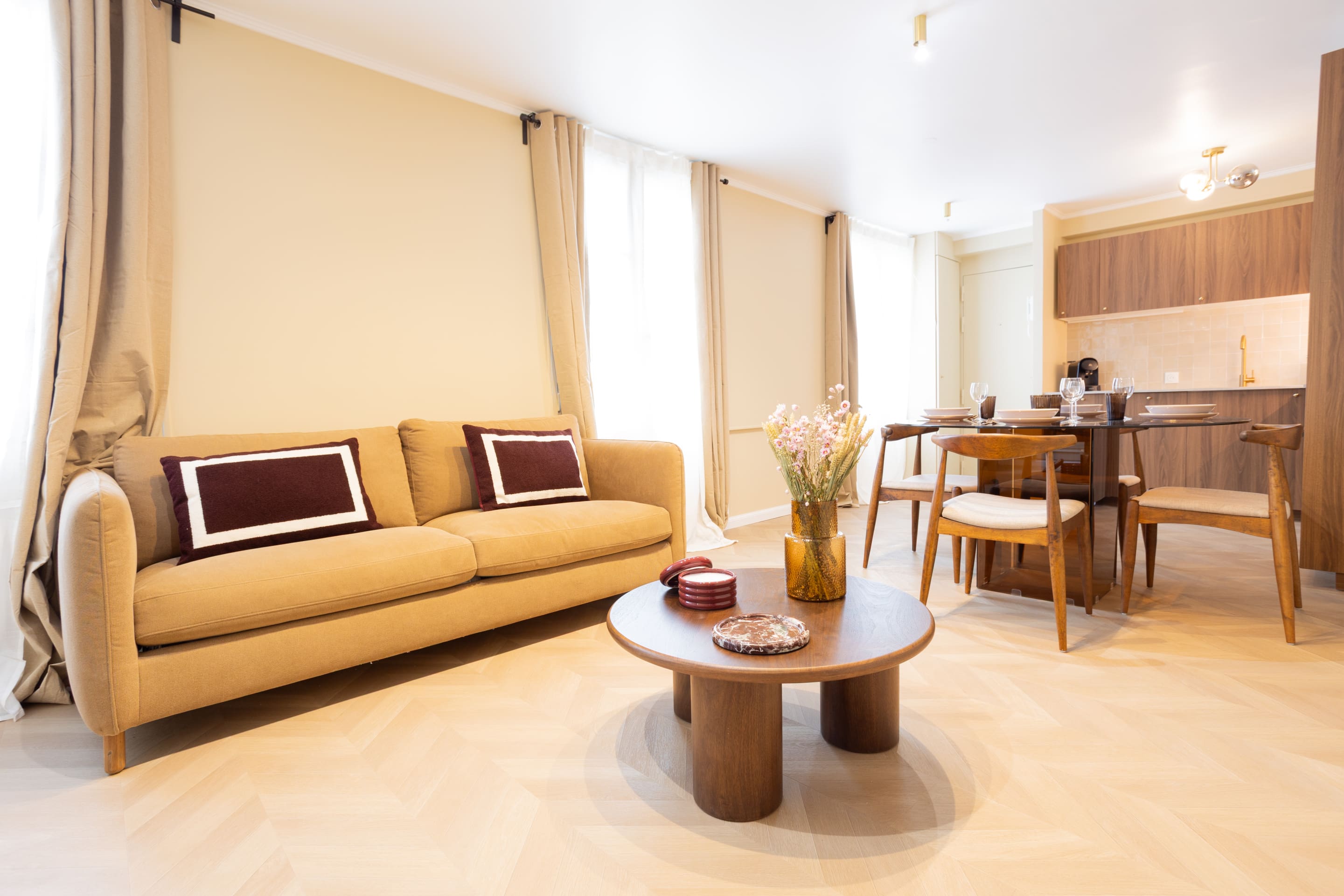 Villa Zénith Odéon Saint Germain des Prés – Odéon: Charming 1-Bedroom Apartment Rental with Family-Friendly Features in Saint Germain des Prés