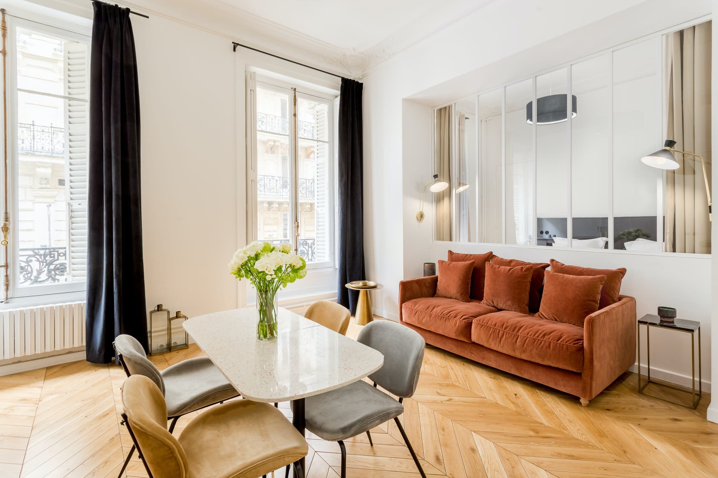 Villa Crépuscule Tuileries Louvre – Palais Royal: Stylish 1-Bedroom Apartment Rental with Family-Friendly Features, Louvre Palais Royal