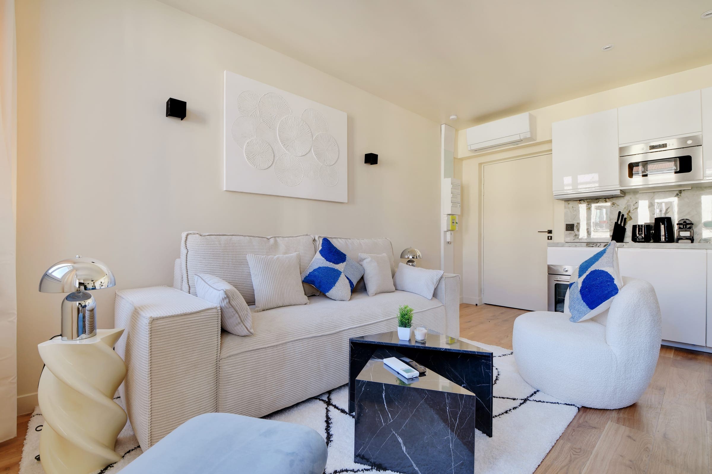 Villa Safran Bercy Bastille – Bercy: Chic 2-Bedroom Apartment with Air-Con in Bastille Bercy, Paris