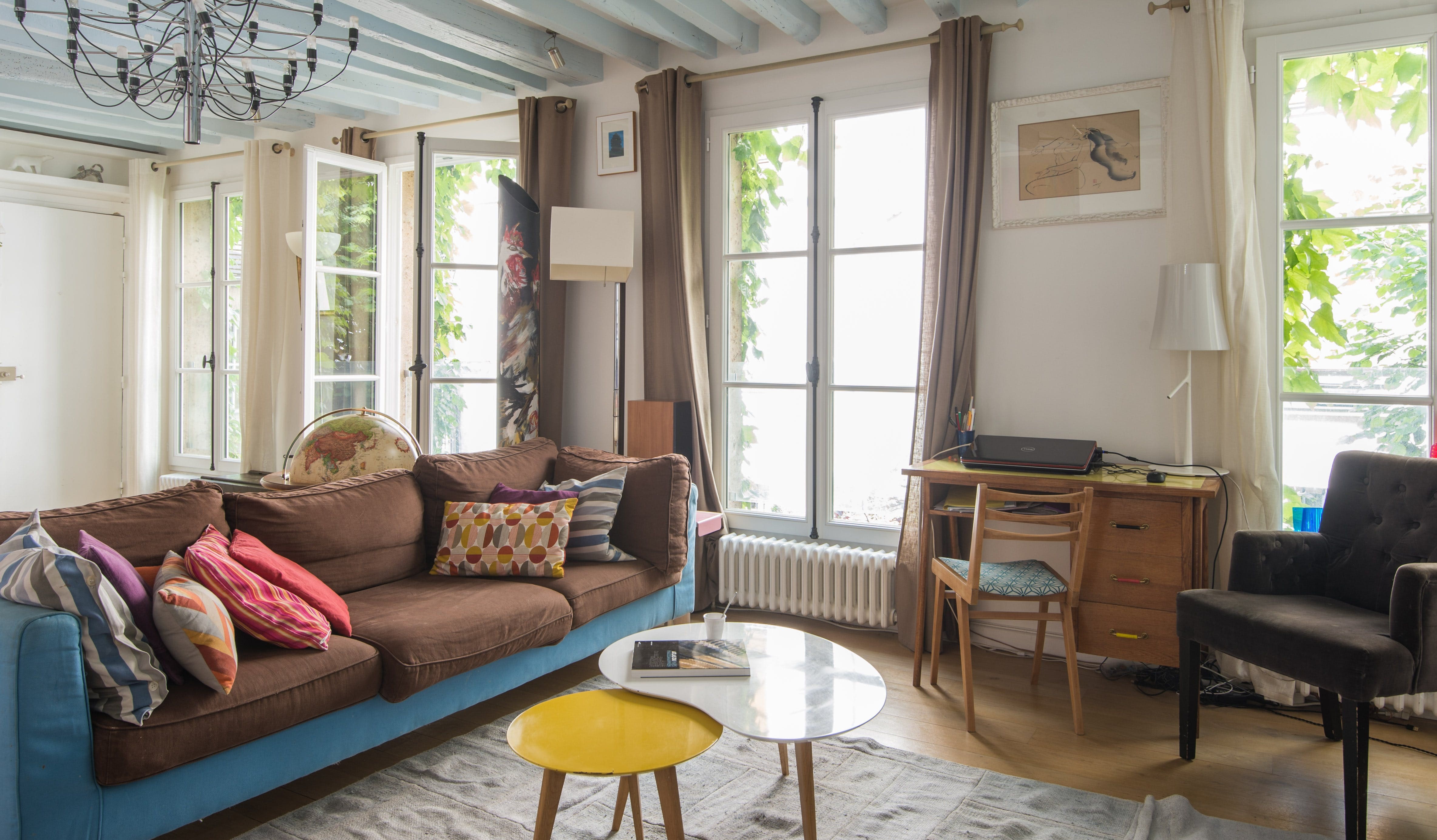 Château Veillemarais Paris: Stylish 3-Bedroom Family-Friendly Apartment Rental Le Marais Paris