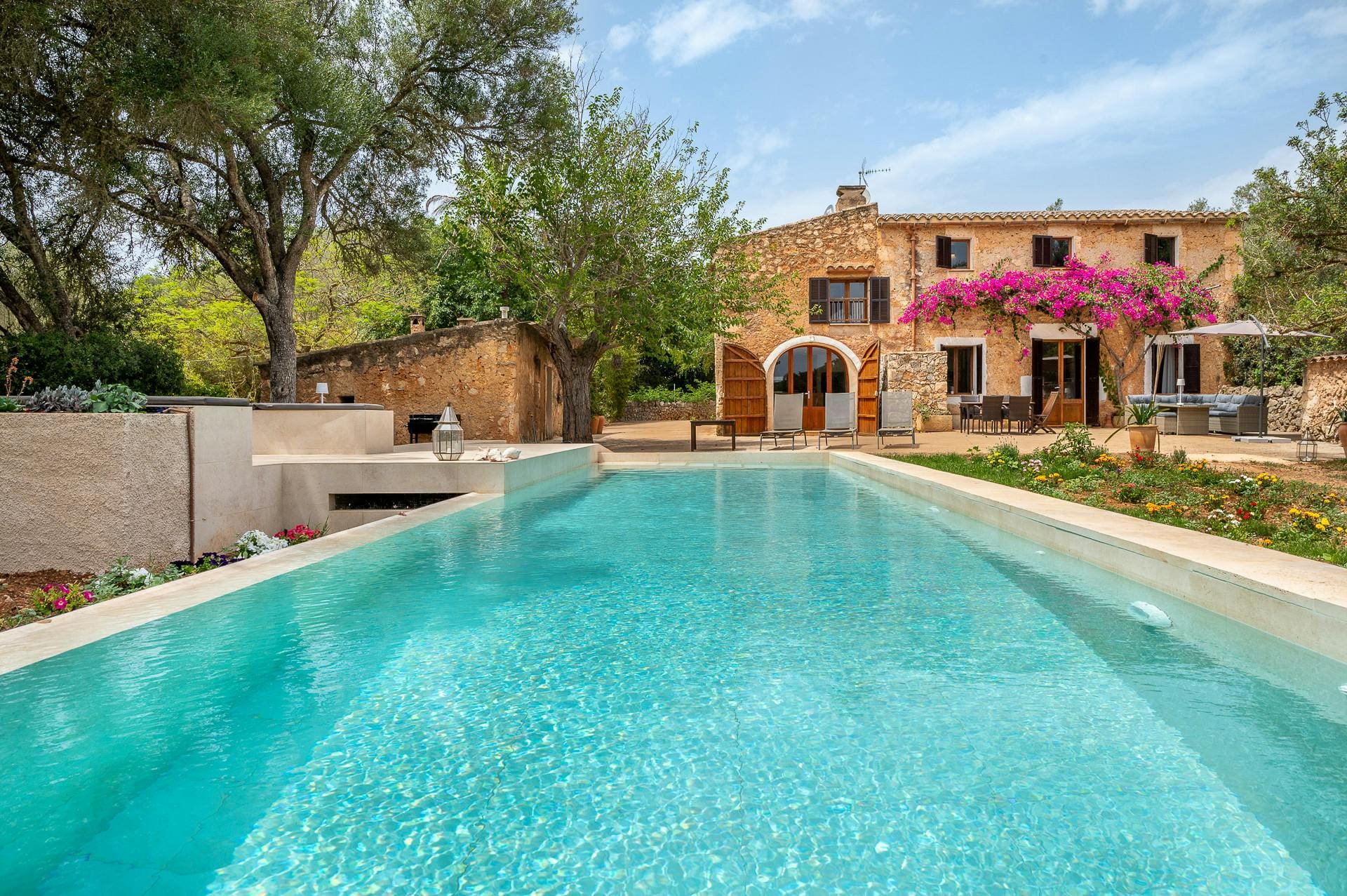 Finca Garrover Migjorn: Luxury 4-Bedroom Villa with Private Pool and Air-Con, Migjorn Mallorca