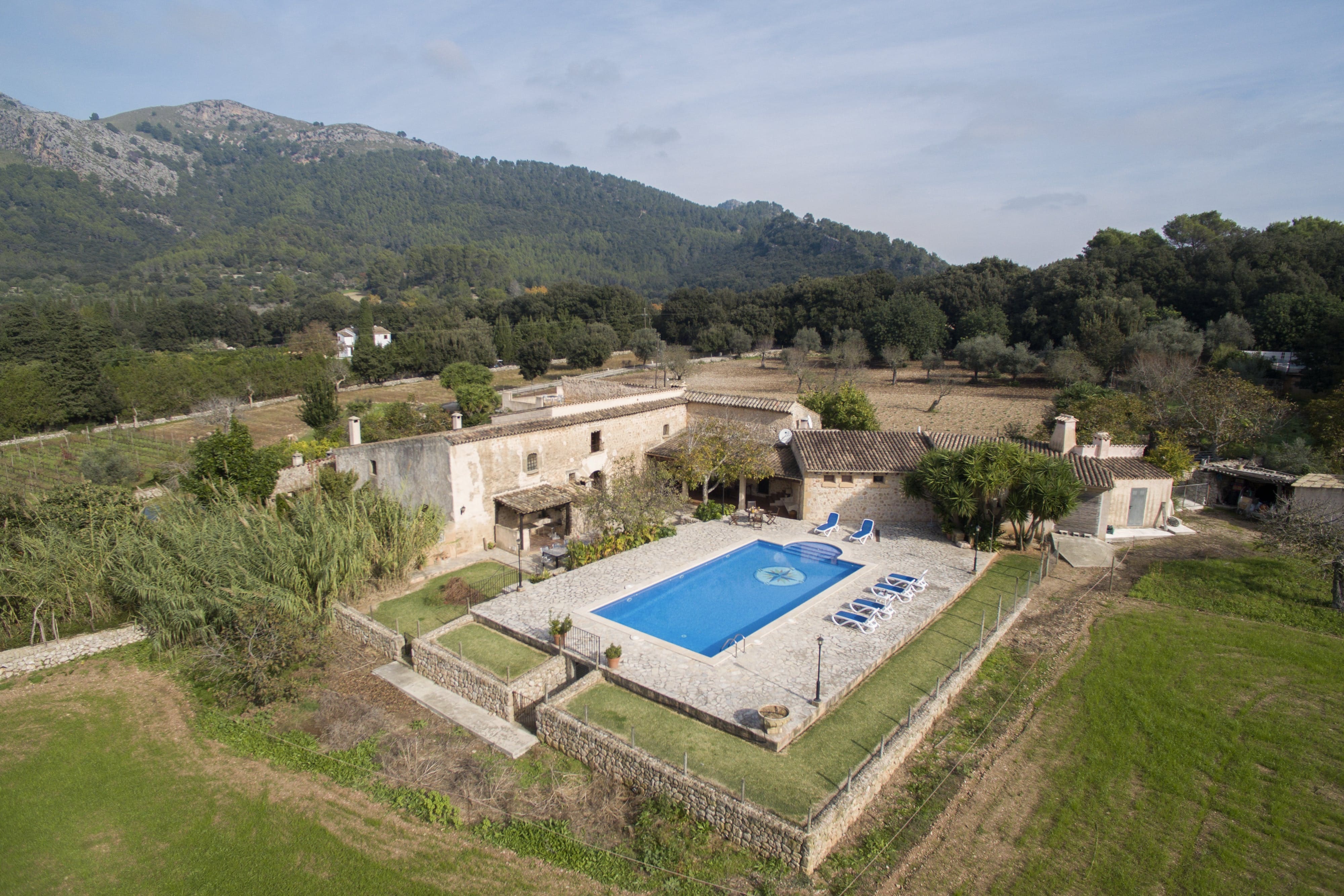 Villa Solano Cala Figuera Pollença: Charming 4-Bedroom Apartment with Pool and Sea Views in Pollença