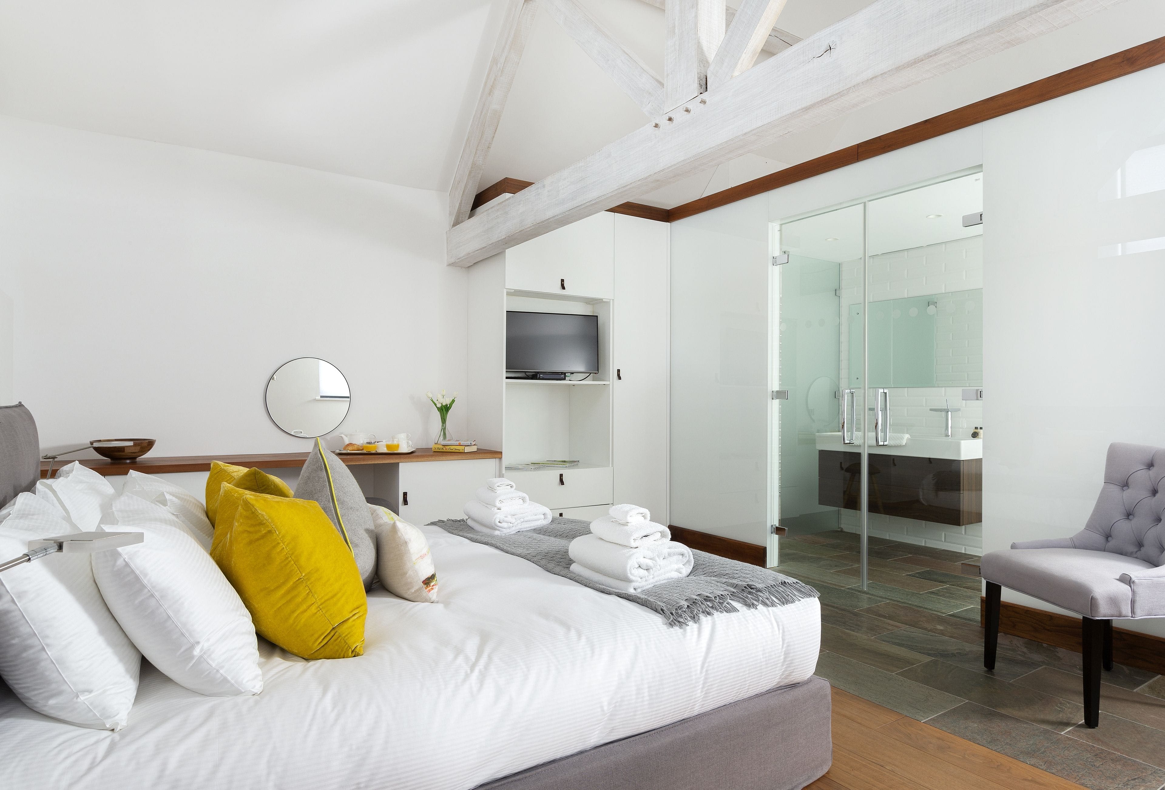 Hall Titterstone Ludlow: Luxury 3-Bedroom Cottage with Countryside Views, The Shropshire Hills