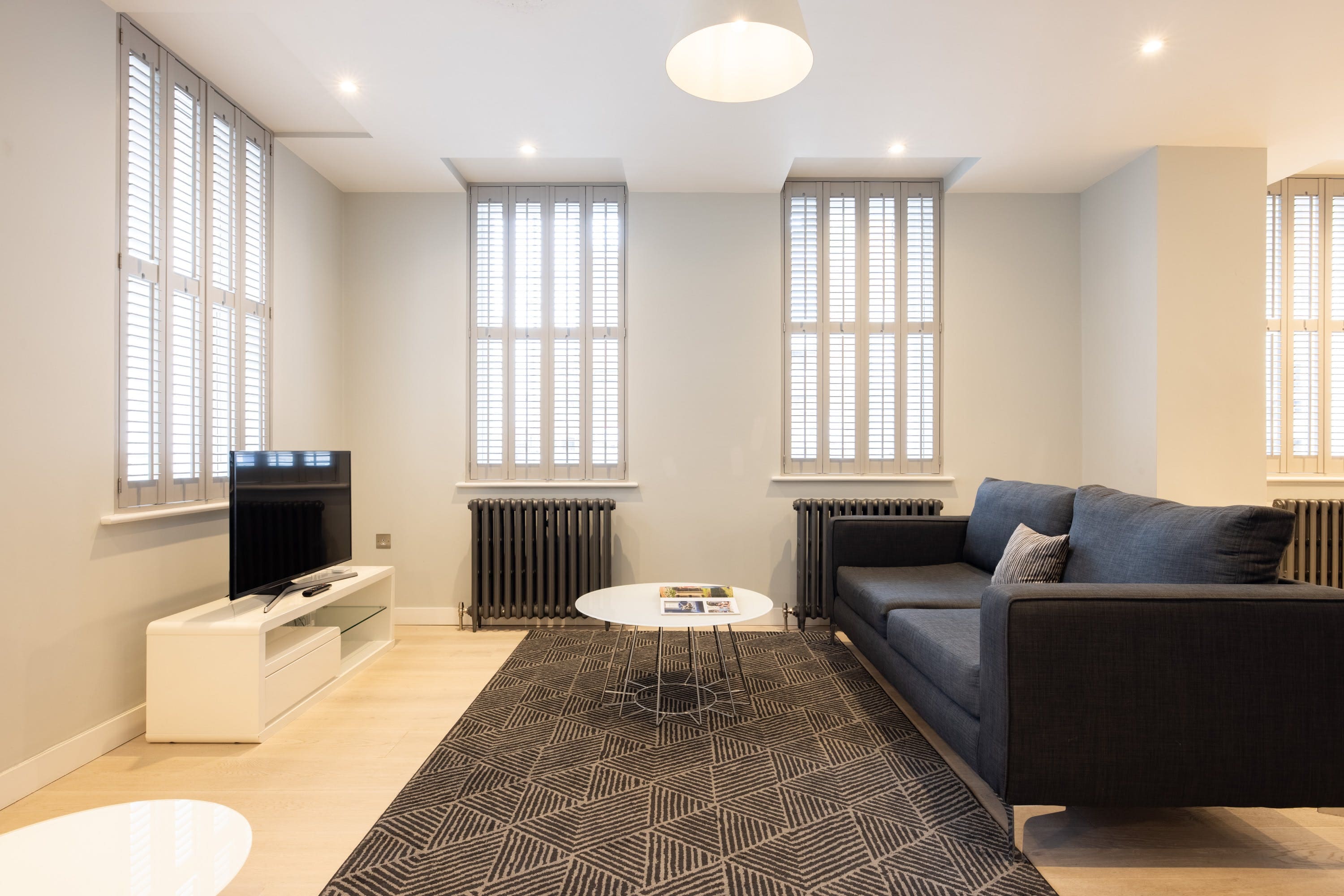 House Gloaming Drury Lane Covent Garden: Elegant 1-Bedroom Apartment Rental with Family-Friendly Amenities, Covent Garden